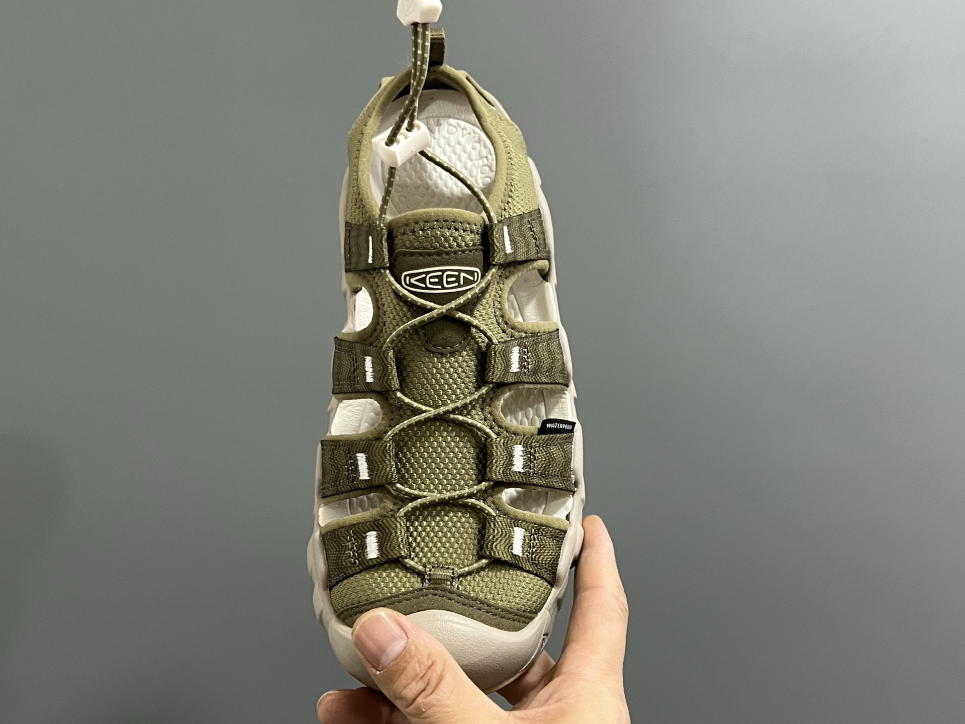 图片[7]-KEEN新款HYPERPORT H2高速2代户外溯溪情侣凉鞋 超赞的KEEN潮牌系列🆕 户外也可以穿的溯溪凉鞋🧗 镂空设计，透气又舒适☁️ 耐磨防滑大底，脚感超赞👍🏻 尺码：36 37 38 39 40 41 42 43 44 45（粉色36-40）-选品中心