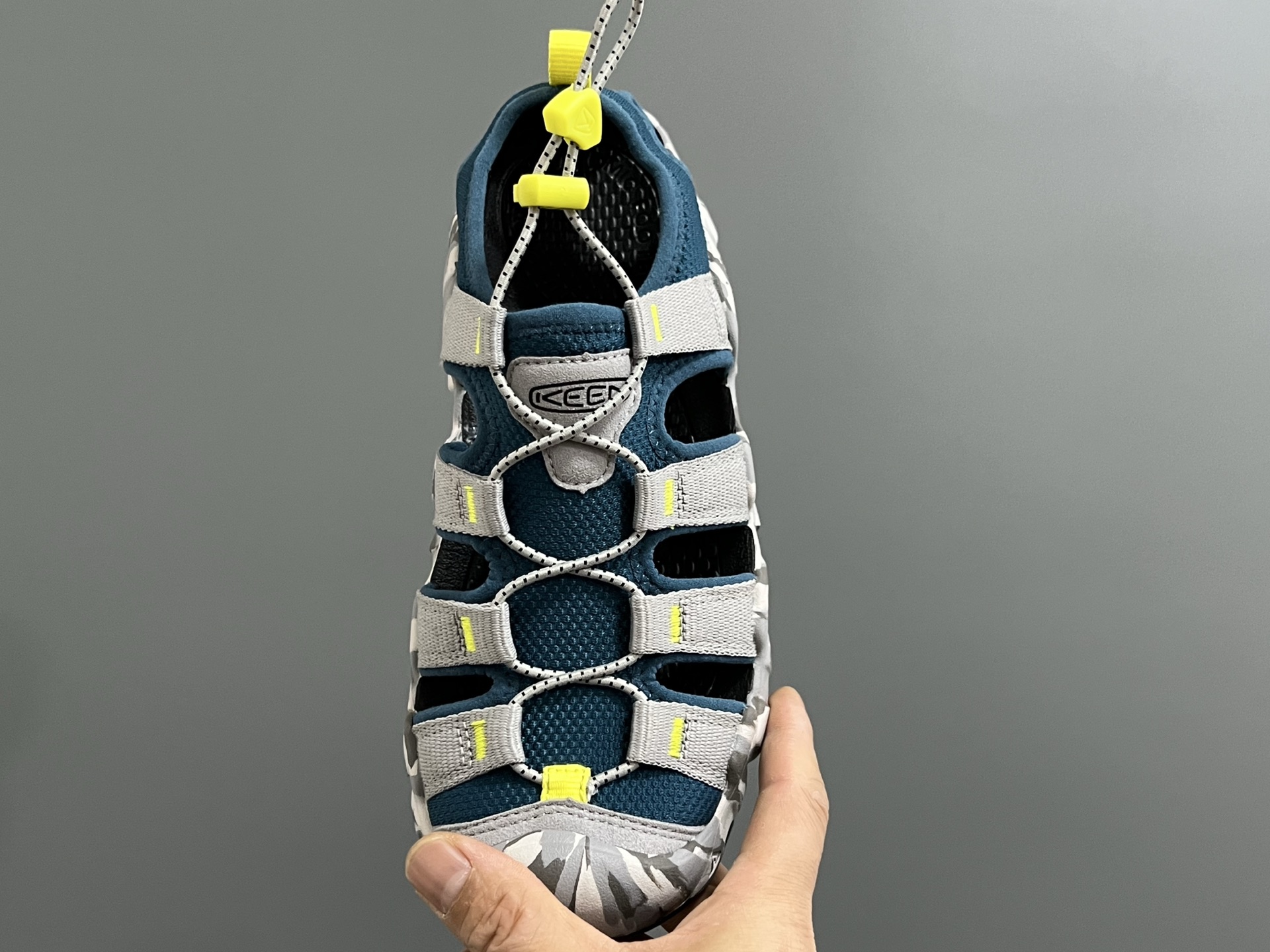 图片[6]-KEEN新款HYPERPORT H2高速2代户外溯溪情侣凉鞋 超赞的KEEN潮牌系列🆕 户外也可以穿的溯溪凉鞋🧗 镂空设计，透气又舒适☁️ 耐磨防滑大底，脚感超赞👍🏻 尺码：36 37 38 39 40 41 42 43 44 45（粉色36-40）-选品中心