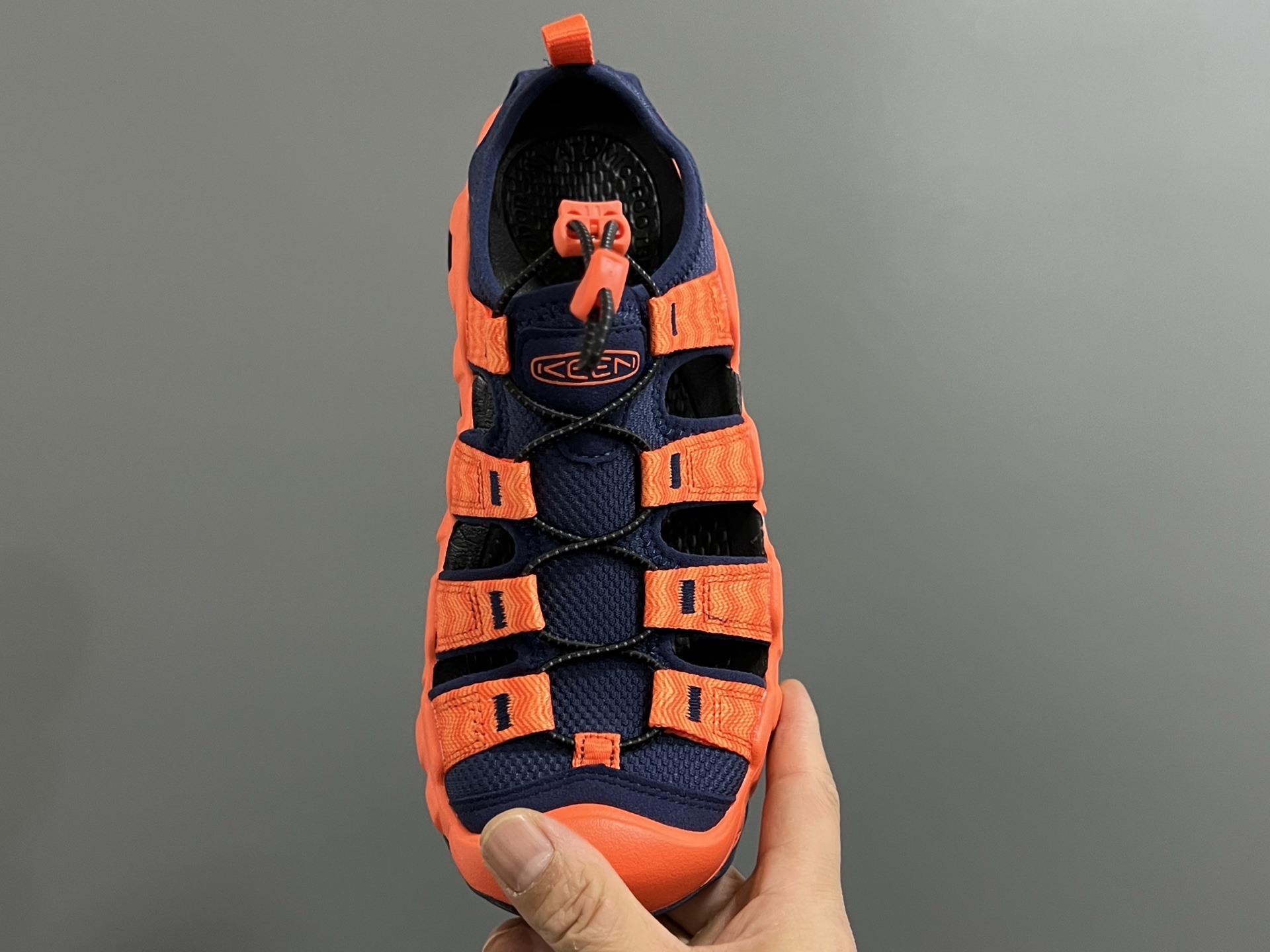 图片[6]-KEEN新款HYPERPORT H2高速2代户外溯溪情侣凉鞋 超赞的KEEN潮牌系列🆕 户外也可以穿的溯溪凉鞋🧗 镂空设计，透气又舒适☁️ 耐磨防滑大底，脚感超赞👍🏻 尺码：36 37 38 39 40 41 42 43 44 45（粉色36-40）-选品中心