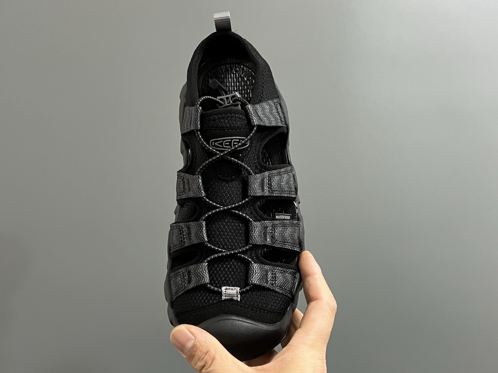 图片[6]-KEEN新款HYPERPORT H2高速2代户外溯溪情侣凉鞋 超赞的KEEN潮牌系列🆕 户外也可以穿的溯溪凉鞋🧗 镂空设计，透气又舒适☁️ 耐磨防滑大底，脚感超赞👍🏻 尺码：36 37 38 39 40 41 42 43 44 45（粉色36-40）-选品中心