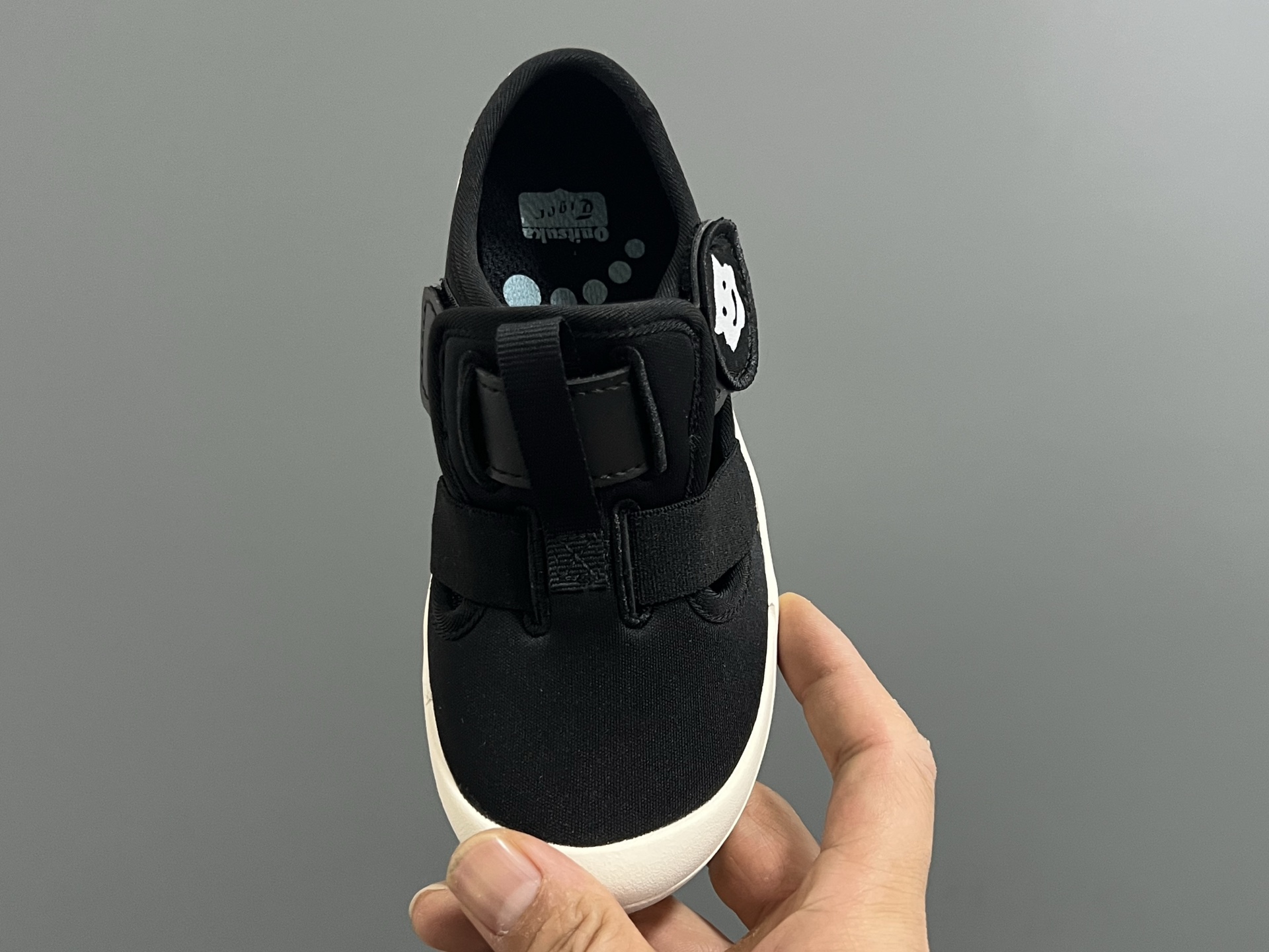 图片[8]-亚瑟士鬼冢虎MEXICO 66软底儿童魔术贴凉鞋 尺码：22-35码 超卡哇伊的鬼冢虎系列🆕 魔术贴加镂空设计，穿脱方便✌🏻 超软原装橡胶耐磨防滑大底，脚感不言而喻☁️-选品中心