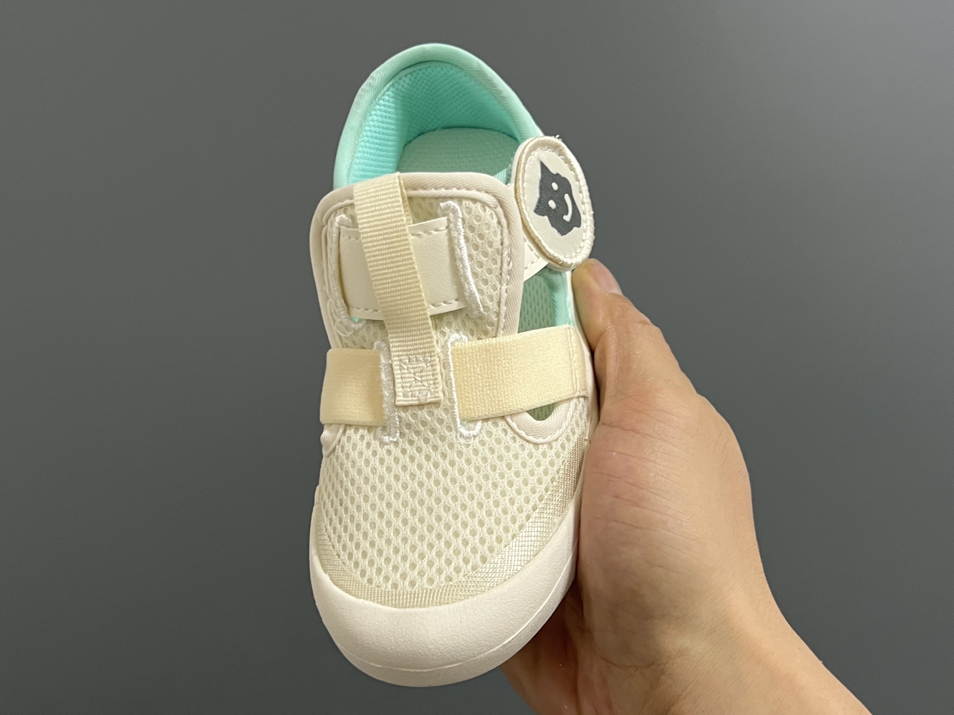 图片[3]-亚瑟士鬼冢虎MEXICO 66软底儿童魔术贴凉鞋 尺码：22-35码 超卡哇伊的鬼冢虎系列🆕 魔术贴加镂空设计，穿脱方便✌🏻 超软原装橡胶耐磨防滑大底，脚感不言而喻☁️-选品中心