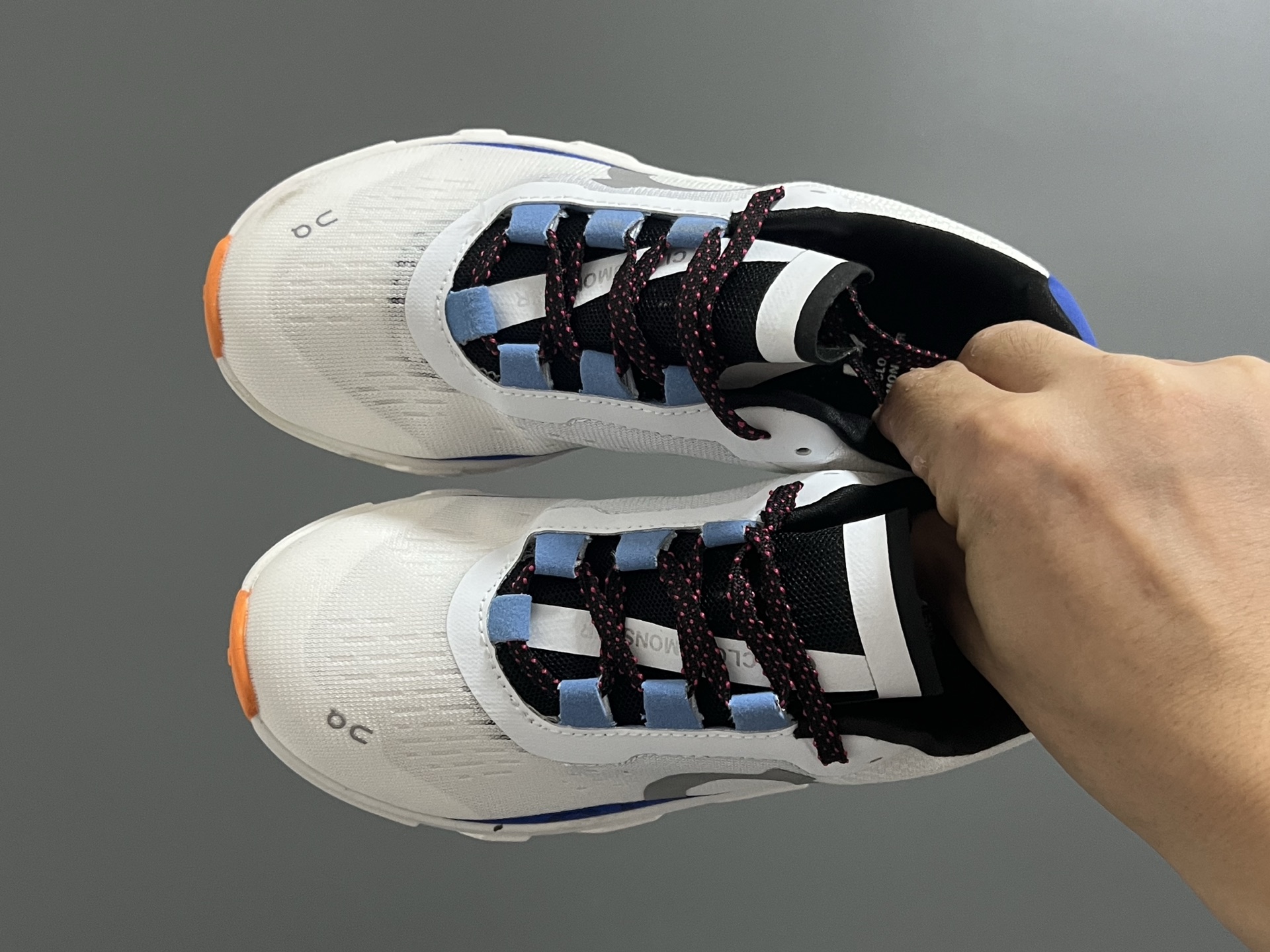 昂家新款云朵小怪兽儿童运动鞋 尺码：28-37码 经典昂跑云朵☁️系列🆕 透气舒适网面👏🏻 超轻大底，脚感超赞👍🏻-选品中心