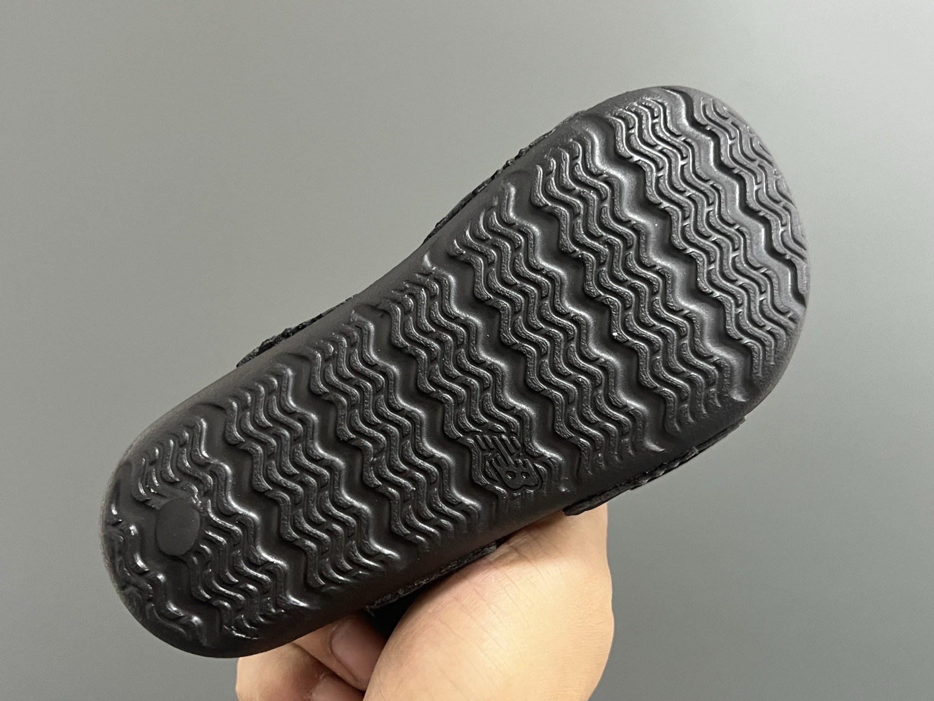 图片[5]-NB新款630露趾儿童魔术贴凉鞋22.5-37码 专柜同步新款🆕 魔术贴设计，穿脱方便✌🏻 超轻EVA大底，脚感超赞👍🏻-选品中心