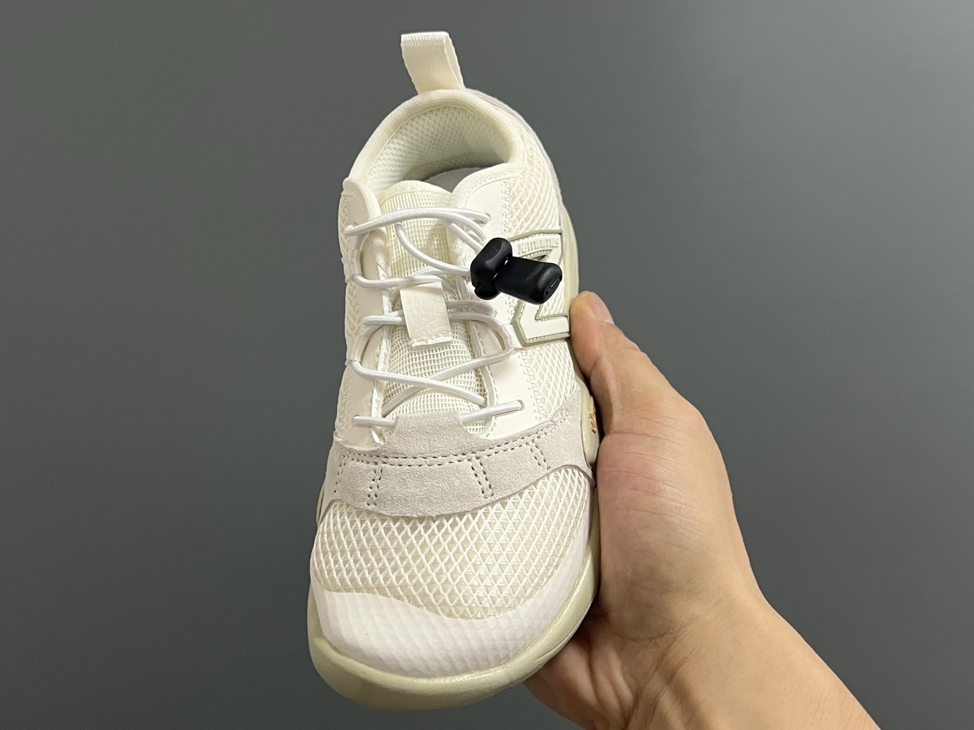 图片[3]-牛B新款MT100赤足网面儿童松紧扣运动鞋 尺码：26-37码 超爱的NB赤足网面系列🆕 松紧扣设计，穿脱超方便✌🏻 橡胶耐磨防滑大底，脚感超赞👍🏻 网面设计透气又舒适☁️-选品中心