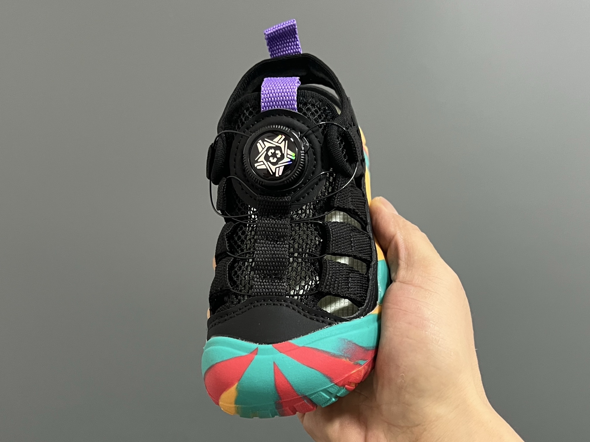 图片[3]-KEEN潮牌新款锁扣高速2代儿童溯溪凉鞋 尺码：26-37码 超爱的溯溪两穿户外凉鞋⛺️ 精致锁扣设计，穿脱超方便✌🏻 橡胶耐磨防滑大底，脚感不言而喻☁️-选品中心