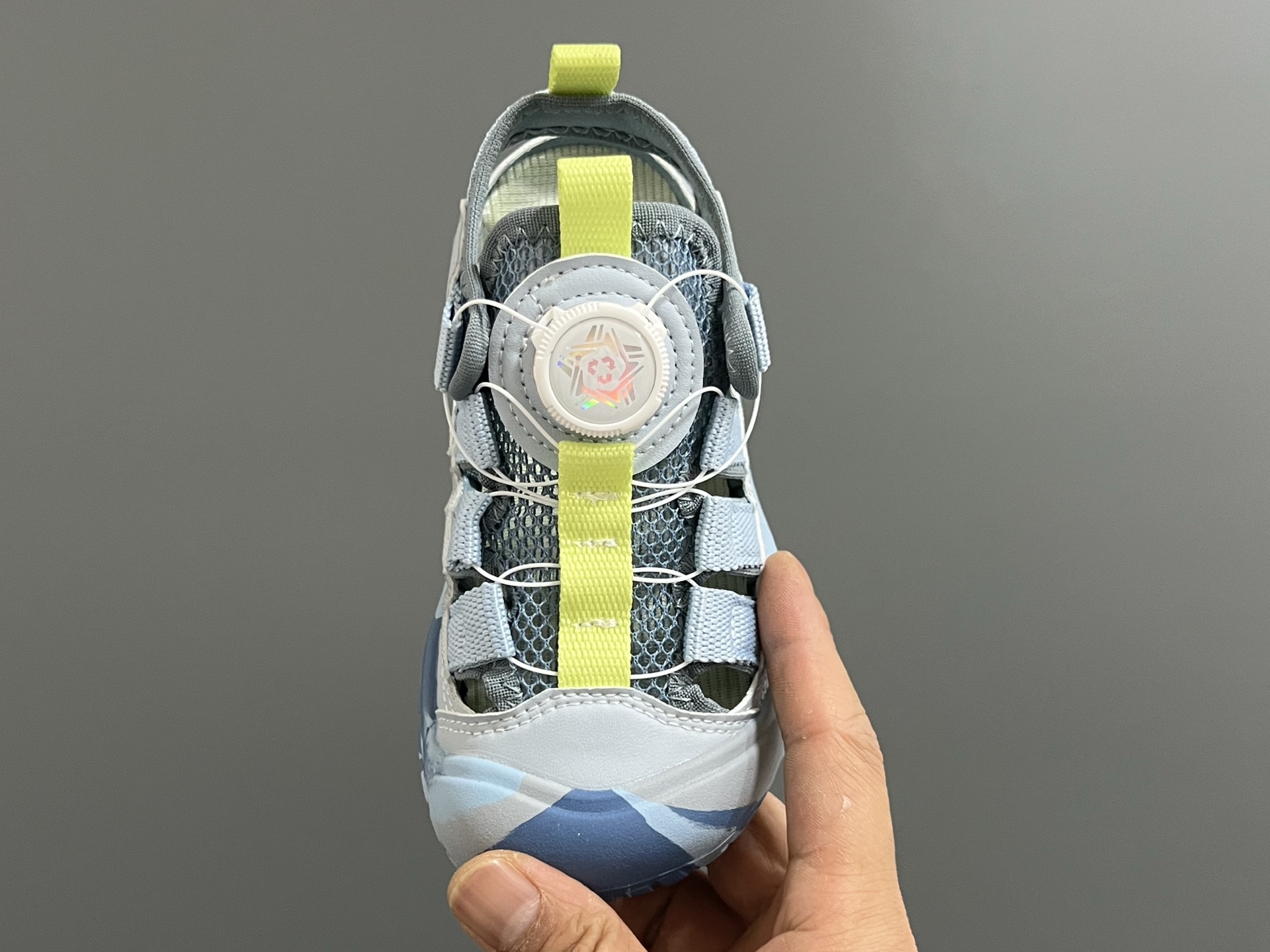 图片[8]-KEEN潮牌新款锁扣高速2代儿童溯溪凉鞋 尺码：26-37码 超爱的溯溪两穿户外凉鞋⛺️ 精致锁扣设计，穿脱超方便✌🏻 橡胶耐磨防滑大底，脚感不言而喻☁️-选品中心