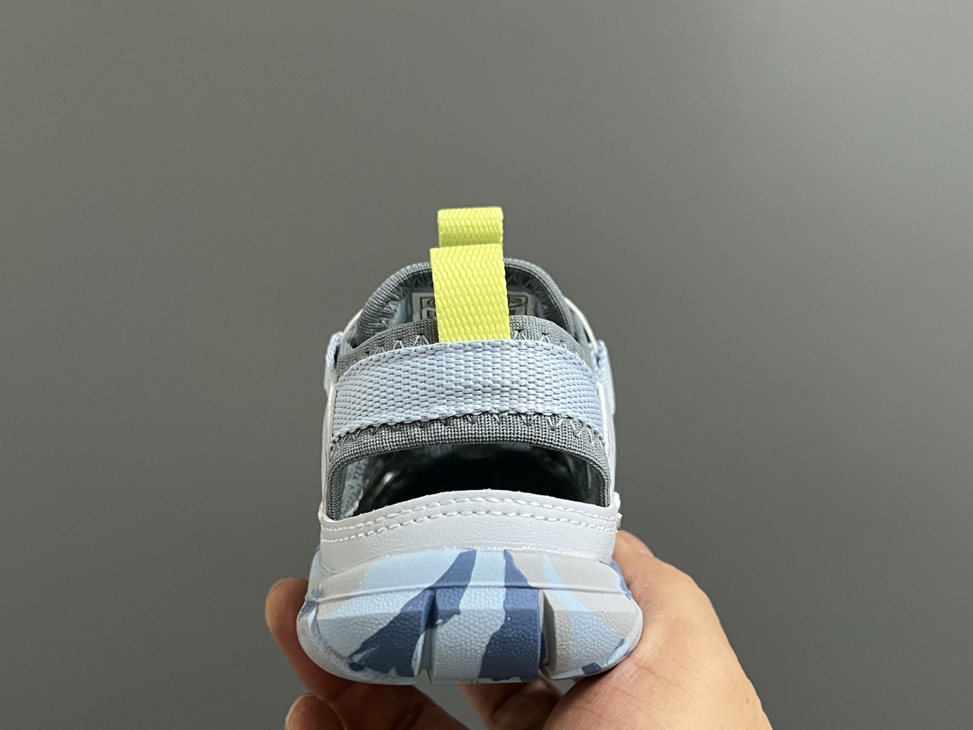 图片[7]-KEEN潮牌新款锁扣高速2代儿童溯溪凉鞋 尺码：26-37码 超爱的溯溪两穿户外凉鞋⛺️ 精致锁扣设计，穿脱超方便✌🏻 橡胶耐磨防滑大底，脚感不言而喻☁️-选品中心