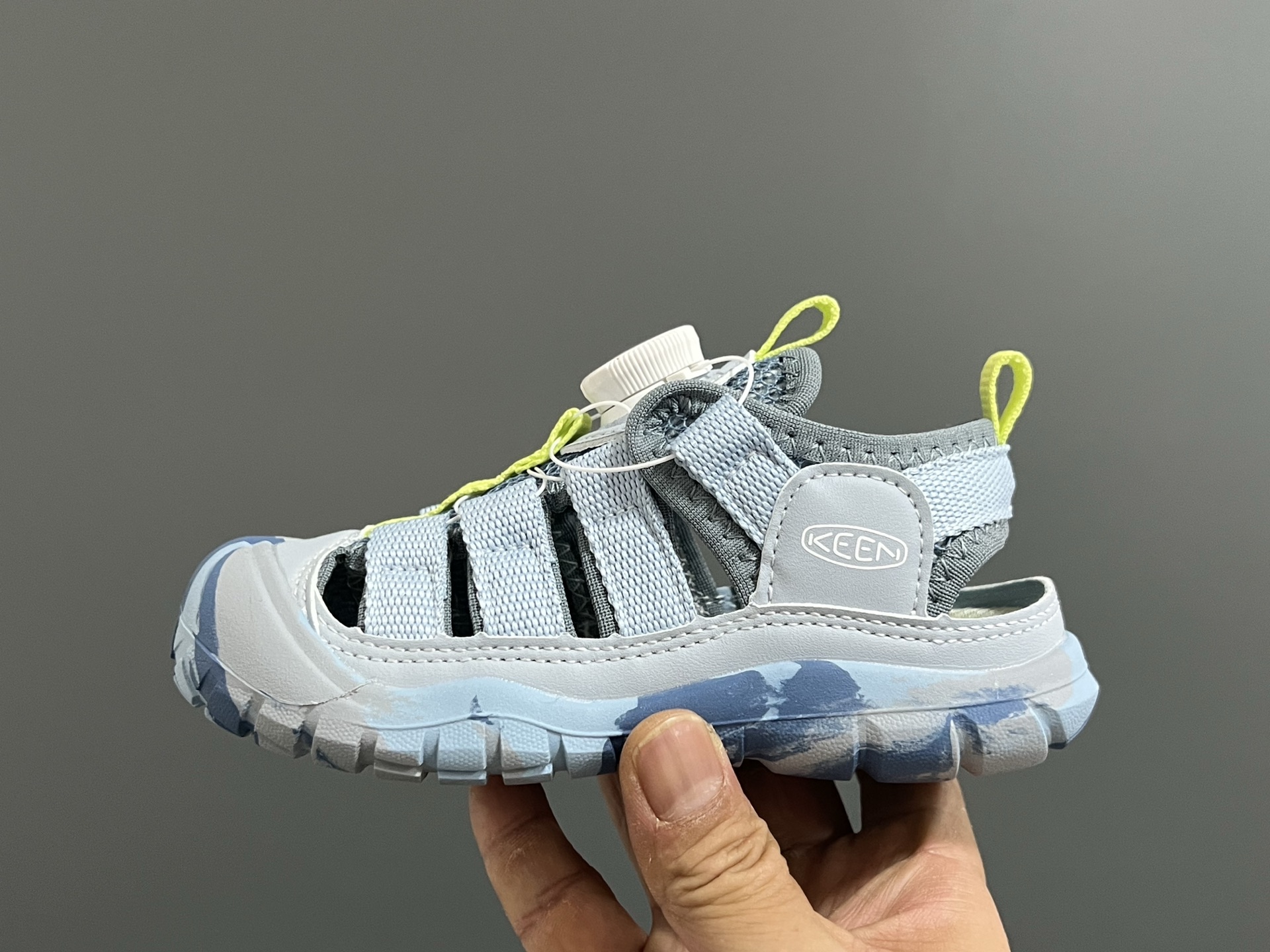 图片[4]-KEEN潮牌新款锁扣高速2代儿童溯溪凉鞋 尺码：26-37码 超爱的溯溪两穿户外凉鞋⛺️ 精致锁扣设计，穿脱超方便✌🏻 橡胶耐磨防滑大底，脚感不言而喻☁️-选品中心