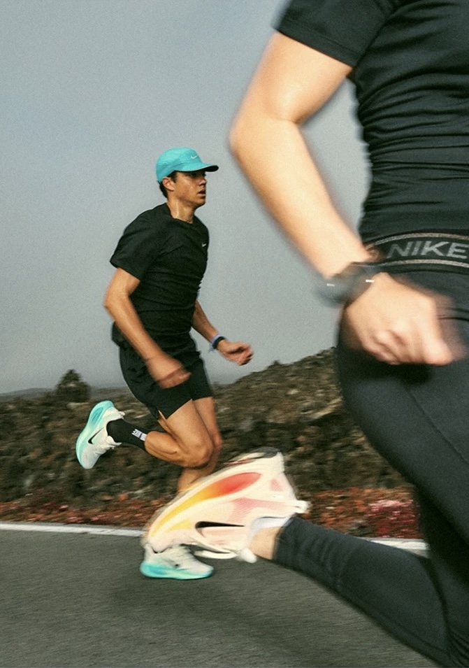 图片[5]-NK 迈柔Vomero 18儿童亲子缓震运动鞋 26-35码，成人36-44码 专柜同步新款🆕网面拼接、透气舒适☁️橡胶耐磨防滑大底，脚感超赞👍🏻-选品中心