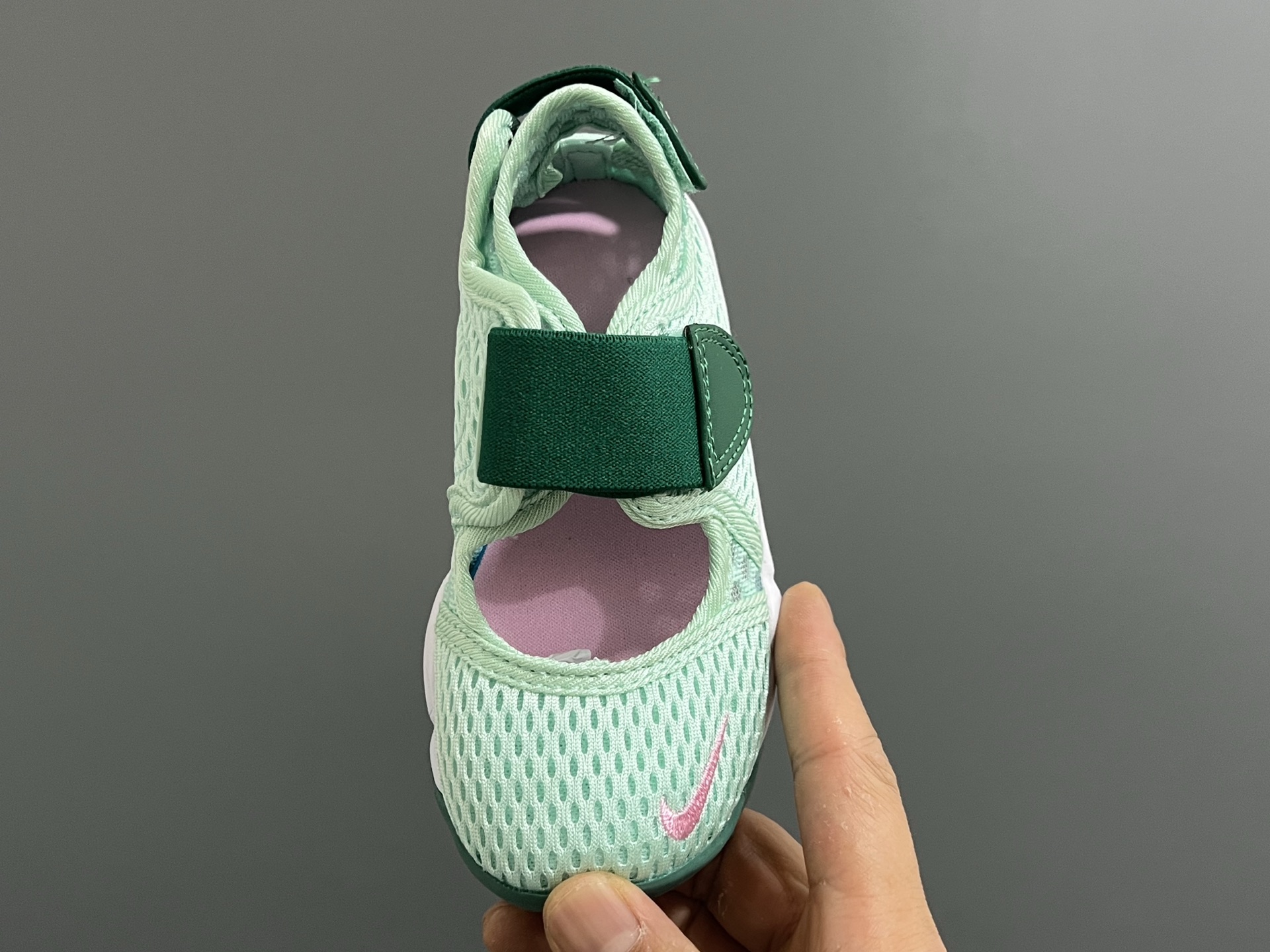 图片[8]-NK新款忍者网面儿童透气凉鞋 尺码：24-37码 超萌的忍者款式🔥 网面镂空设计，透气又舒适☁️ 魔术贴设计，穿脱方便✌🏻 橡胶耐磨防滑大底，脚感不言而喻✔️ 时髦又洋气✨-选品中心