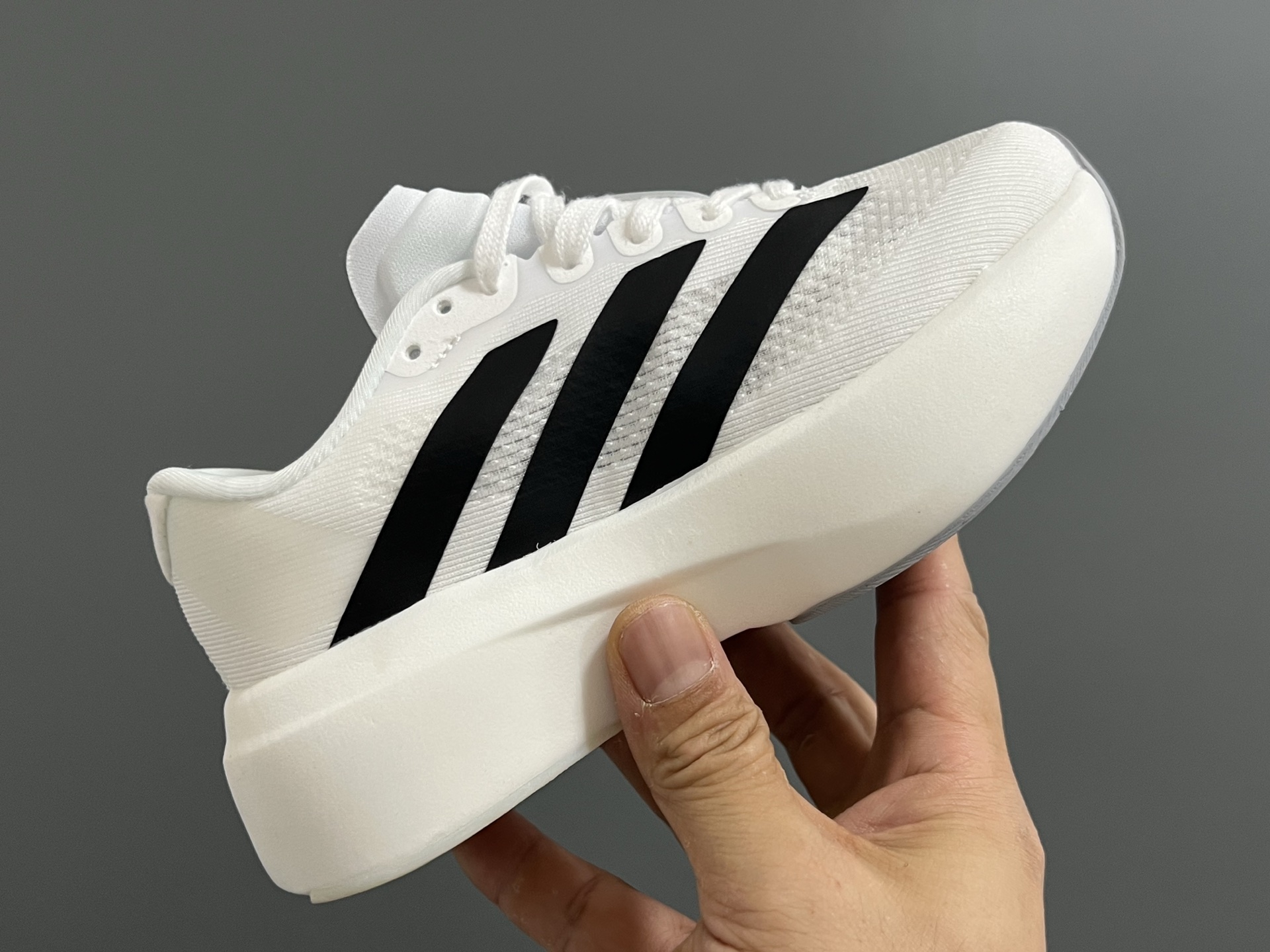 图片[6]-A家新款SL网面鞋带儿童运动鞋 尺码：26-37码 经典SL老爹款式运动鞋🔥 网面透气又舒适☁️ 超软弹大底，脚感不言而喻✌🏻 搭配亲子超赞👍🏻-选品中心