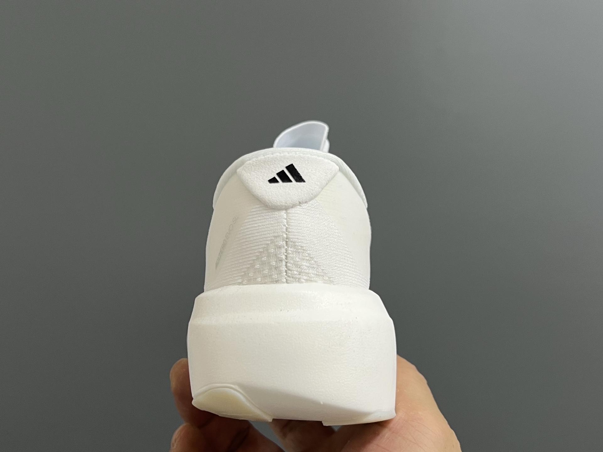 图片[7]-A家新款SL网面鞋带儿童运动鞋 尺码：26-37码 经典SL老爹款式运动鞋🔥 网面透气又舒适☁️ 超软弹大底，脚感不言而喻✌🏻 搭配亲子超赞👍🏻-选品中心