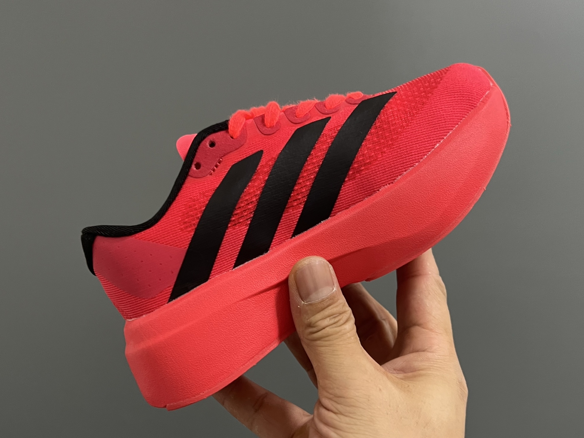 图片[6]-A家新款SL网面鞋带儿童运动鞋 尺码：26-37码 经典SL老爹款式运动鞋🔥 网面透气又舒适☁️ 超软弹大底，脚感不言而喻✌🏻 搭配亲子超赞👍🏻-选品中心