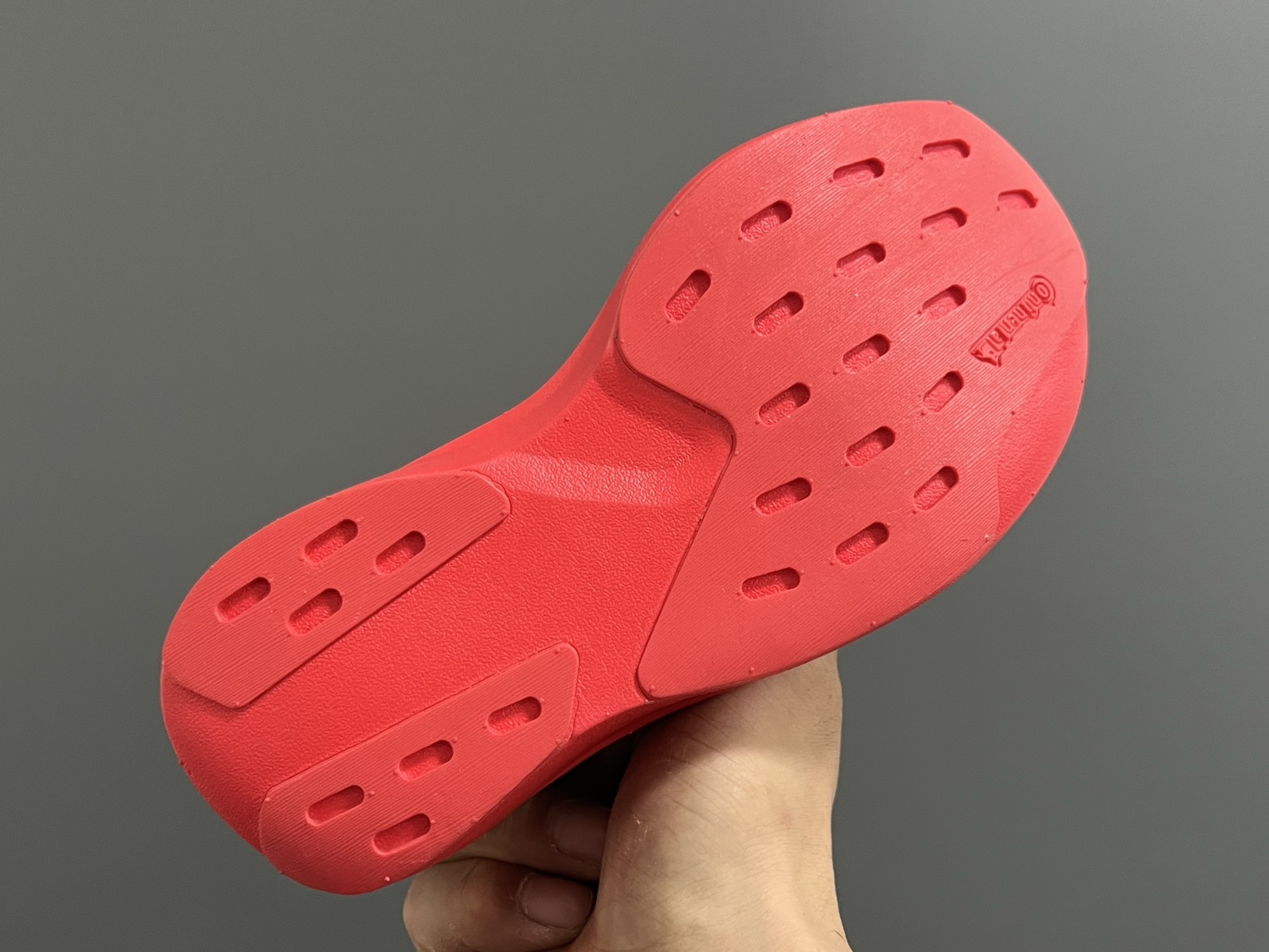 图片[5]-A家新款SL网面鞋带儿童运动鞋 尺码：26-37码 经典SL老爹款式运动鞋🔥 网面透气又舒适☁️ 超软弹大底，脚感不言而喻✌🏻 搭配亲子超赞👍🏻-选品中心