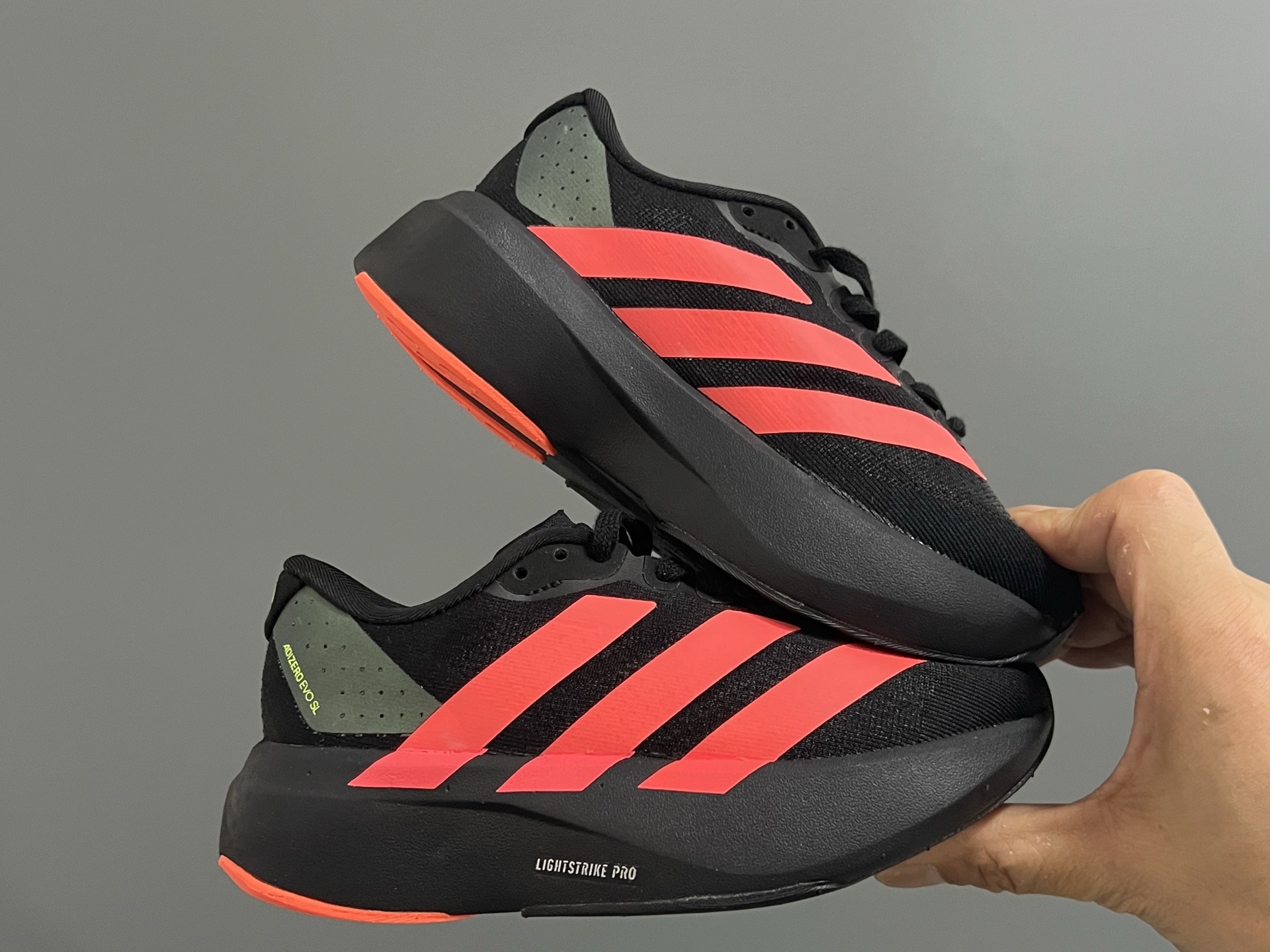 图片[9]-阿迪SL网面鞋带儿童运动鞋26-37码 经典SL老爹款式运动鞋🔥 网面透气又舒适☁️超软弹大底，脚感不言而喻✌🏻-选品中心