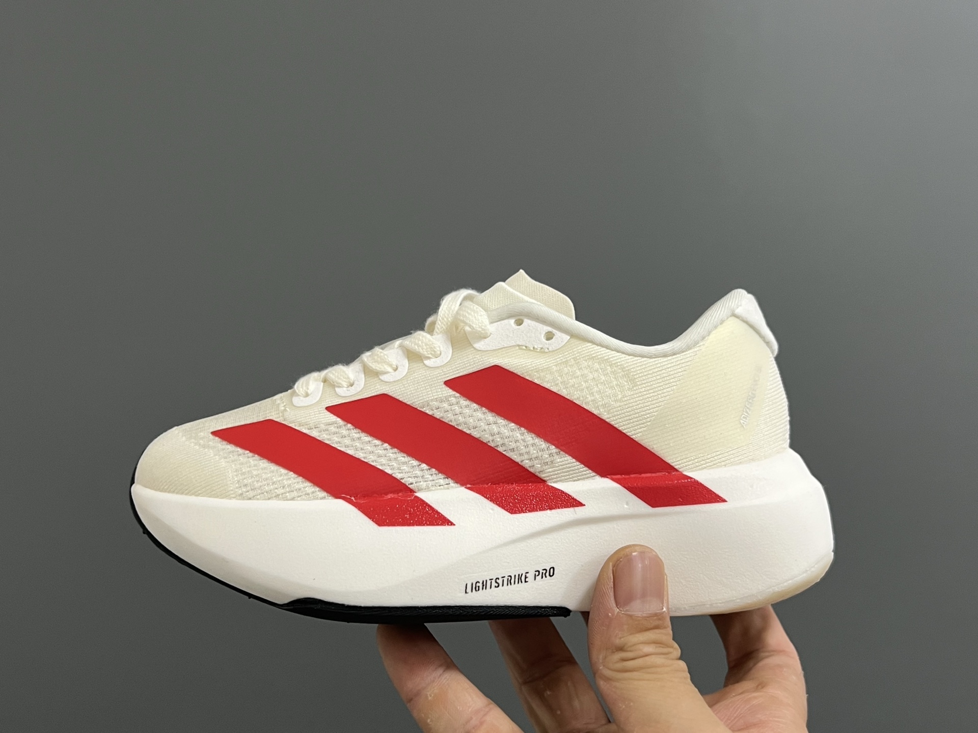 图片[4]-A家新款SL网面鞋带儿童运动鞋 尺码：26-37码 经典SL老爹款式运动鞋🔥 网面透气又舒适☁️ 超软弹大底，脚感不言而喻✌🏻 搭配亲子超赞👍🏻-选品中心