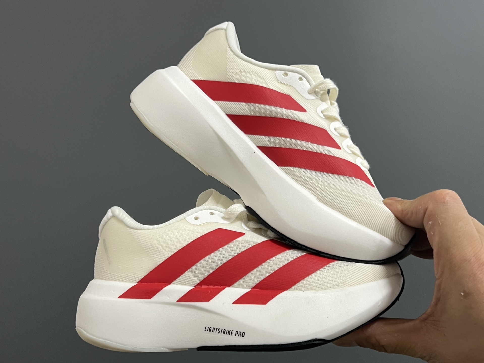 图片[9]-A家新款SL网面鞋带儿童运动鞋 尺码：26-37码 经典SL老爹款式运动鞋🔥 网面透气又舒适☁️ 超软弹大底，脚感不言而喻✌🏻 搭配亲子超赞👍🏻-选品中心