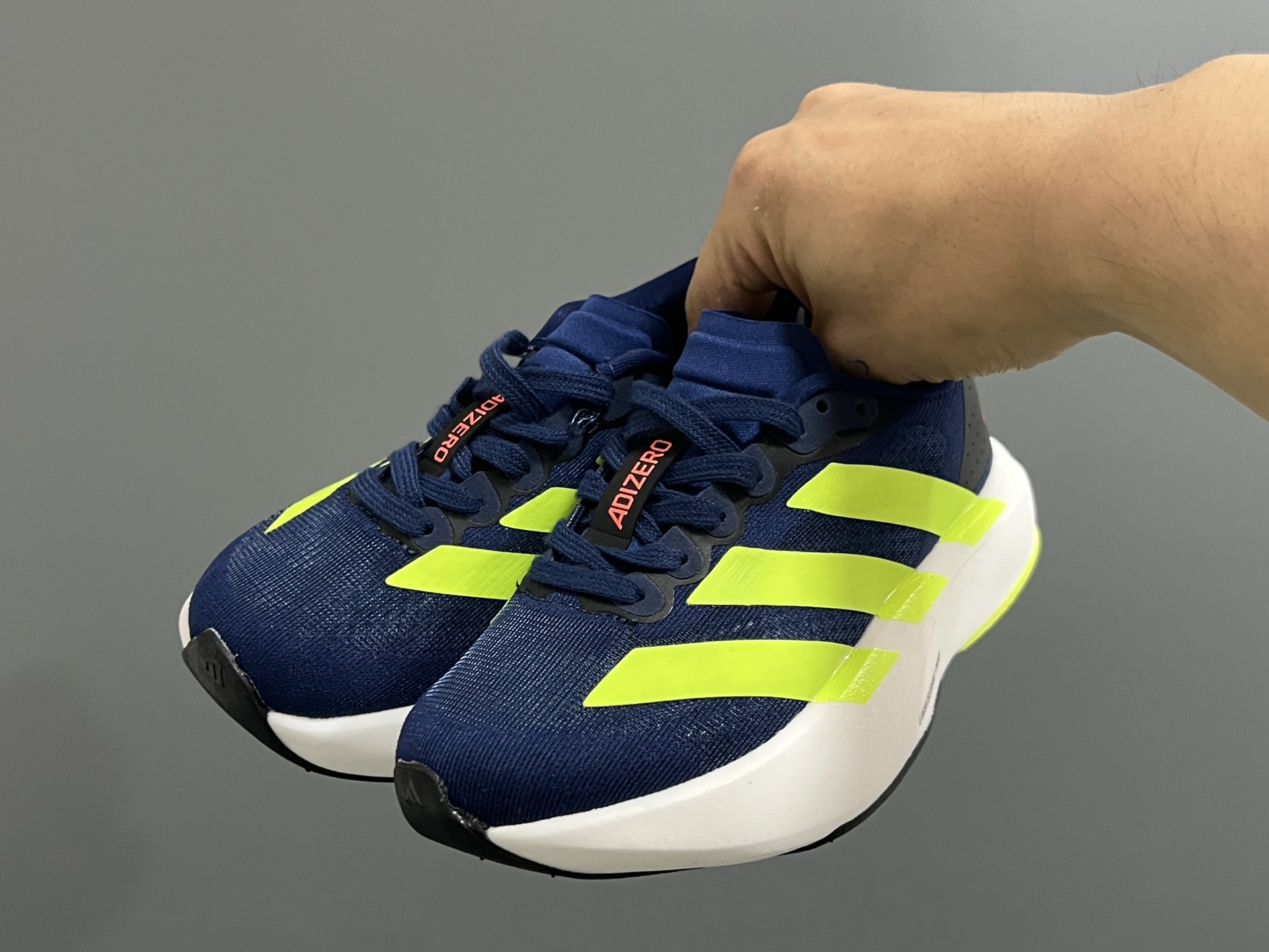 图片[2]-A家新款SL网面鞋带儿童运动鞋 尺码：26-37码 经典SL老爹款式运动鞋🔥 网面透气又舒适☁️ 超软弹大底，脚感不言而喻✌🏻 搭配亲子超赞👍🏻-选品中心