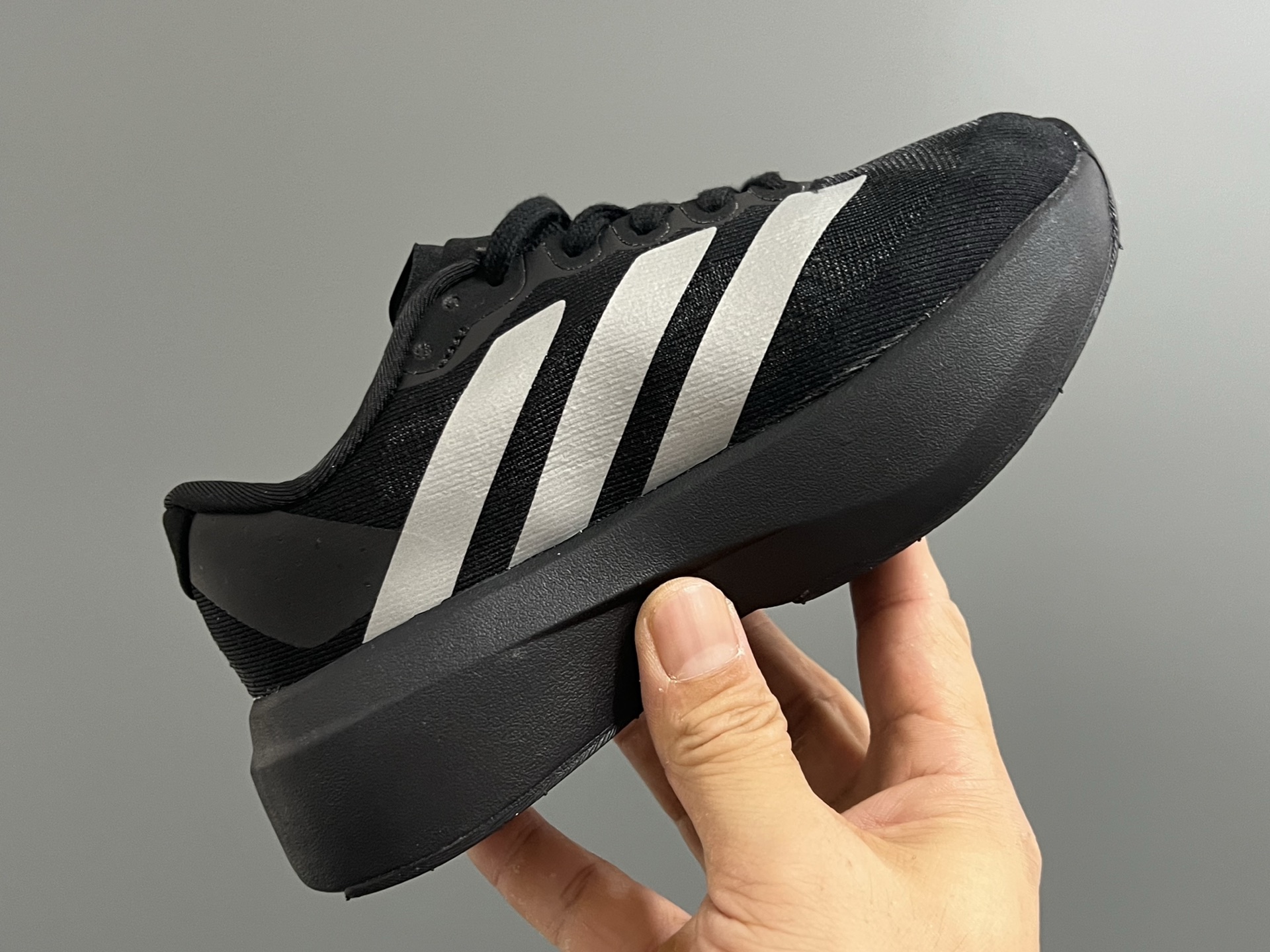 图片[6]-A家新款SL网面鞋带儿童运动鞋 尺码：26-37码 经典SL老爹款式运动鞋🔥 网面透气又舒适☁️ 超软弹大底，脚感不言而喻✌🏻 搭配亲子超赞👍🏻-选品中心