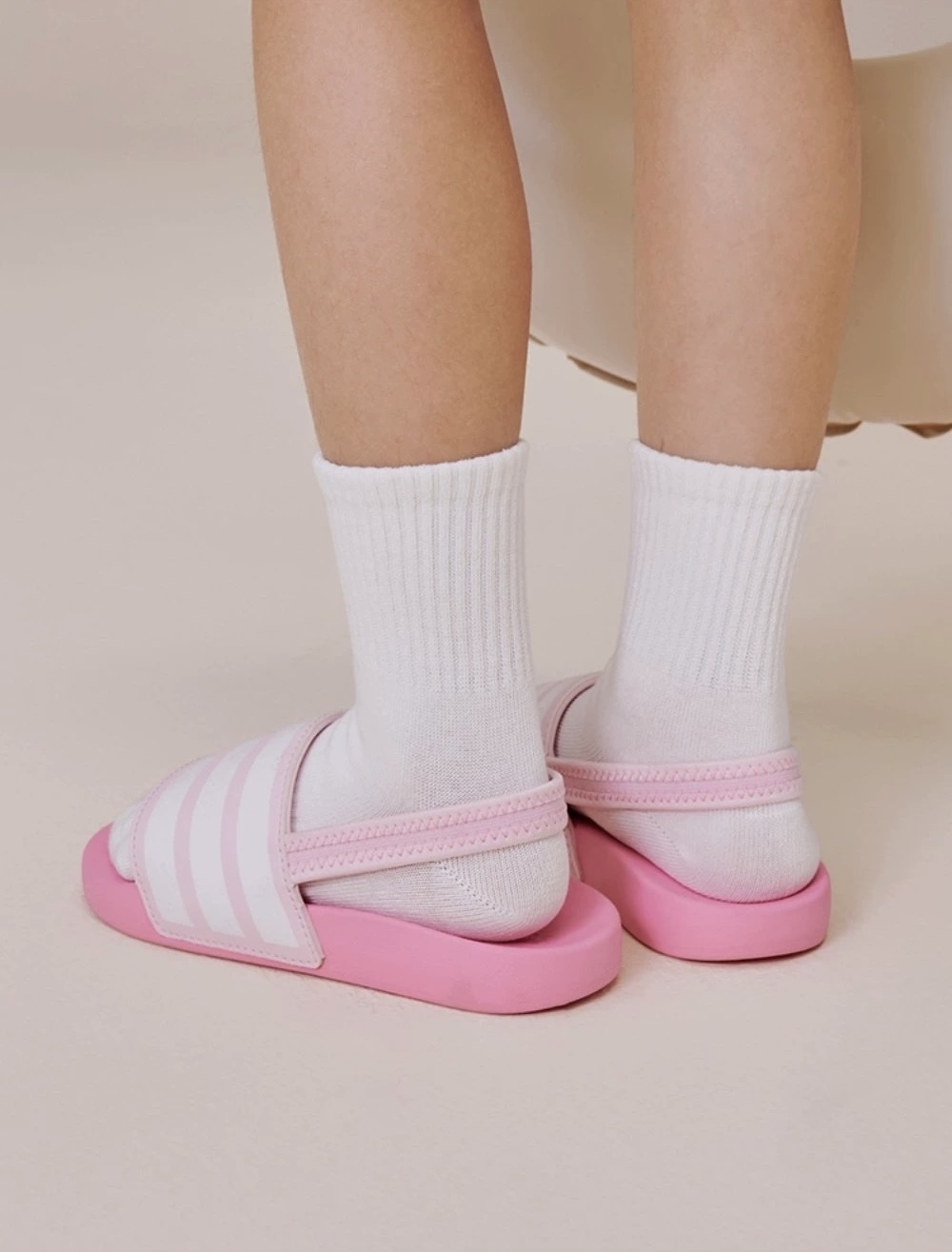 图片[8]-A家三条纹新款儿童亲子凉拖鞋 尺码：22-35码 22-35码凉鞋，36-39码拖鞋 专G同步新款🔥 超轻EVA材料，好穿好打理✔️ 亲子系列超喜欢💕-选品中心