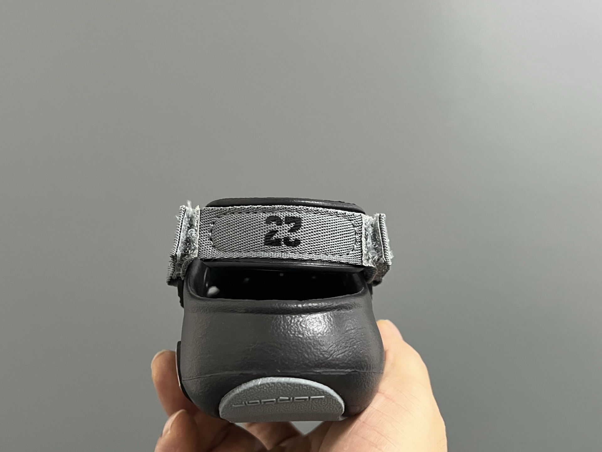 图片[7]-乔D新款儿童大小童洞洞凉鞋 尺码：22-35码 专G同步新款🆕 洞洞凉鞋设计，透气舒适☁️ 一体成型EVA，超轻超好穿✌🏻 小童松紧带，大童织带设计 鞋底也大小童区分，匠心打造❤️-选品中心