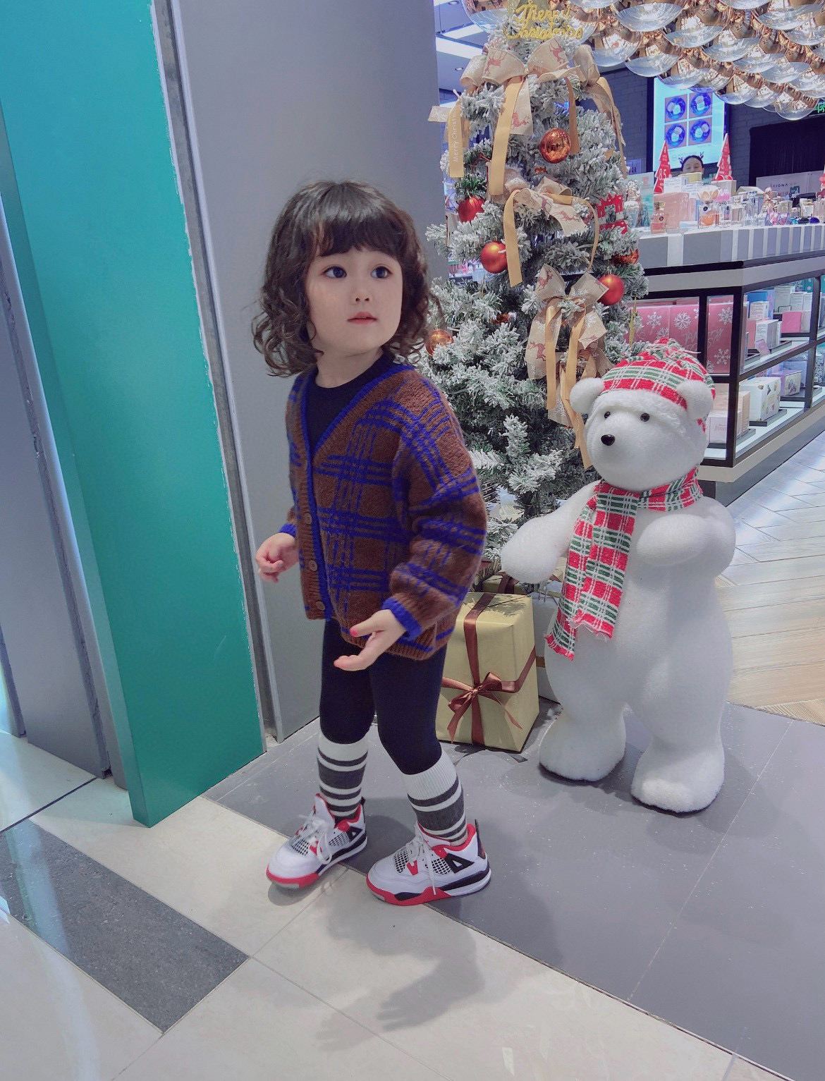 图片[8]-乔4代新款男女童儿童篮球鞋运动鞋 尺码：22-37.5码 潮童必备的AJ4，百搭时尚🆒 采用头层皮打造，高级感满满🈵️ 打理超方便✔️ 橡胶组合大底，耐磨防滑👍🏻 史上最全配色，怎么选都不会踩雷🔥-选品中心