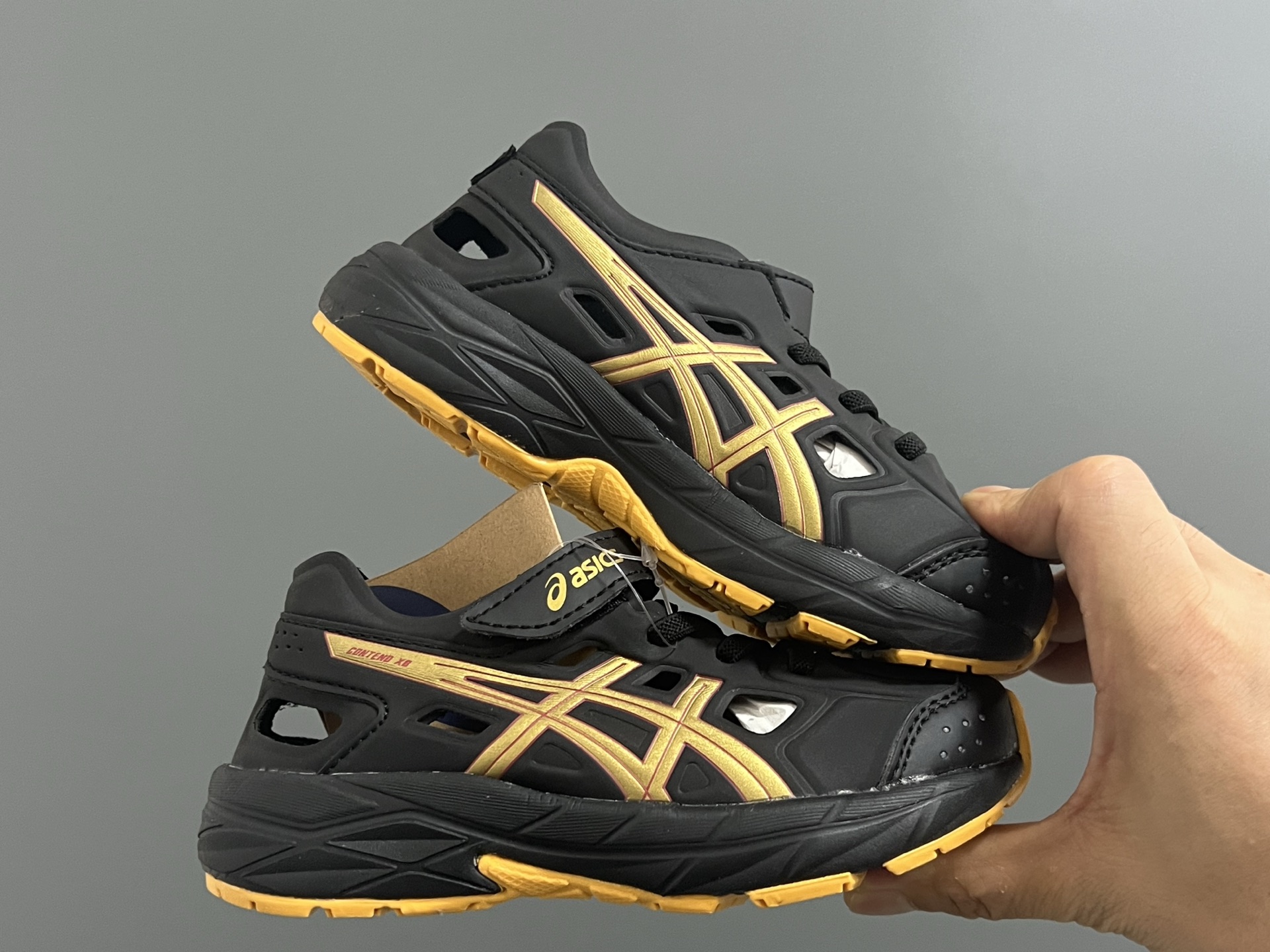 图片[9]-YSS新款XB儿童镂空魔术贴凉鞋 尺码：22-37码 小众的ASICS系列🔥 镂空设计，透气又舒适☁️ 魔术贴穿脱方便✌🏻 原装橡胶大底，耐磨耐穿✔️-选品中心