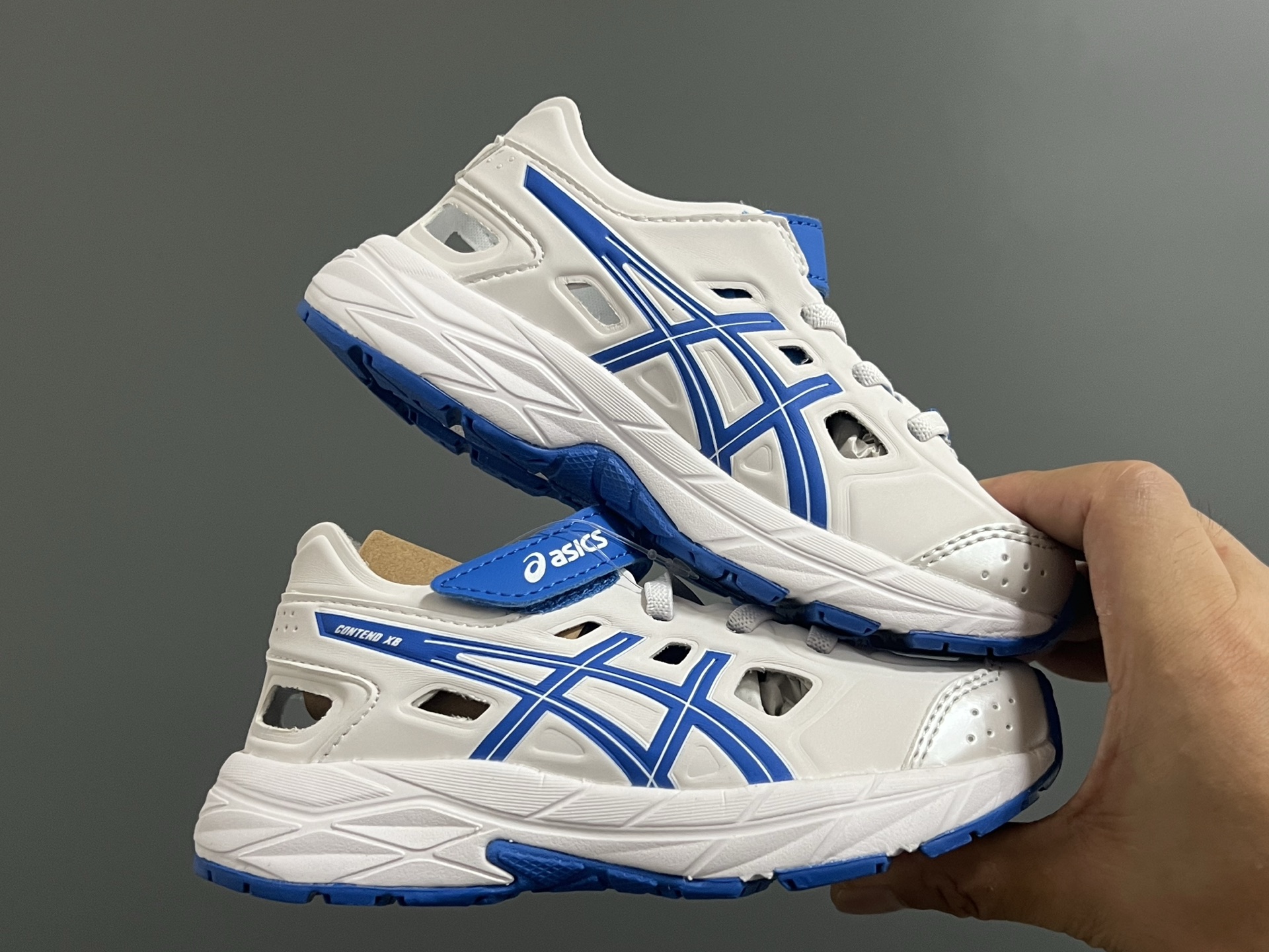 图片[9]-YSS新款XB儿童镂空魔术贴凉鞋 尺码：22-37码 小众的ASICS系列🔥 镂空设计，透气又舒适☁️ 魔术贴穿脱方便✌🏻 原装橡胶大底，耐磨耐穿✔️-选品中心