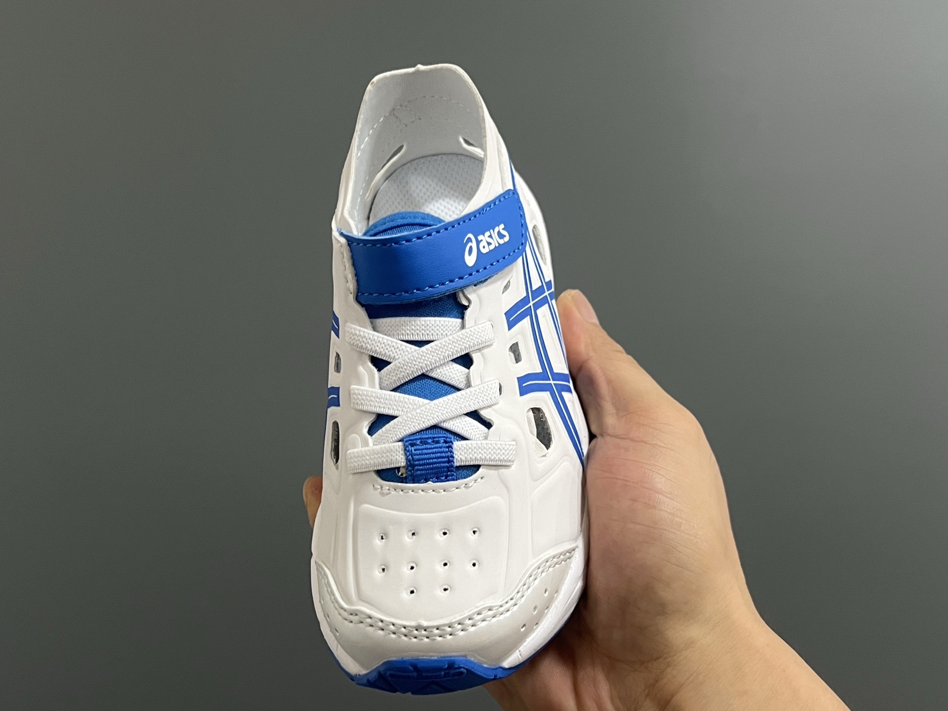 图片[3]-YSS新款XB儿童镂空魔术贴凉鞋 尺码：22-37码 小众的ASICS系列🔥 镂空设计，透气又舒适☁️ 魔术贴穿脱方便✌🏻 原装橡胶大底，耐磨耐穿✔️-选品中心