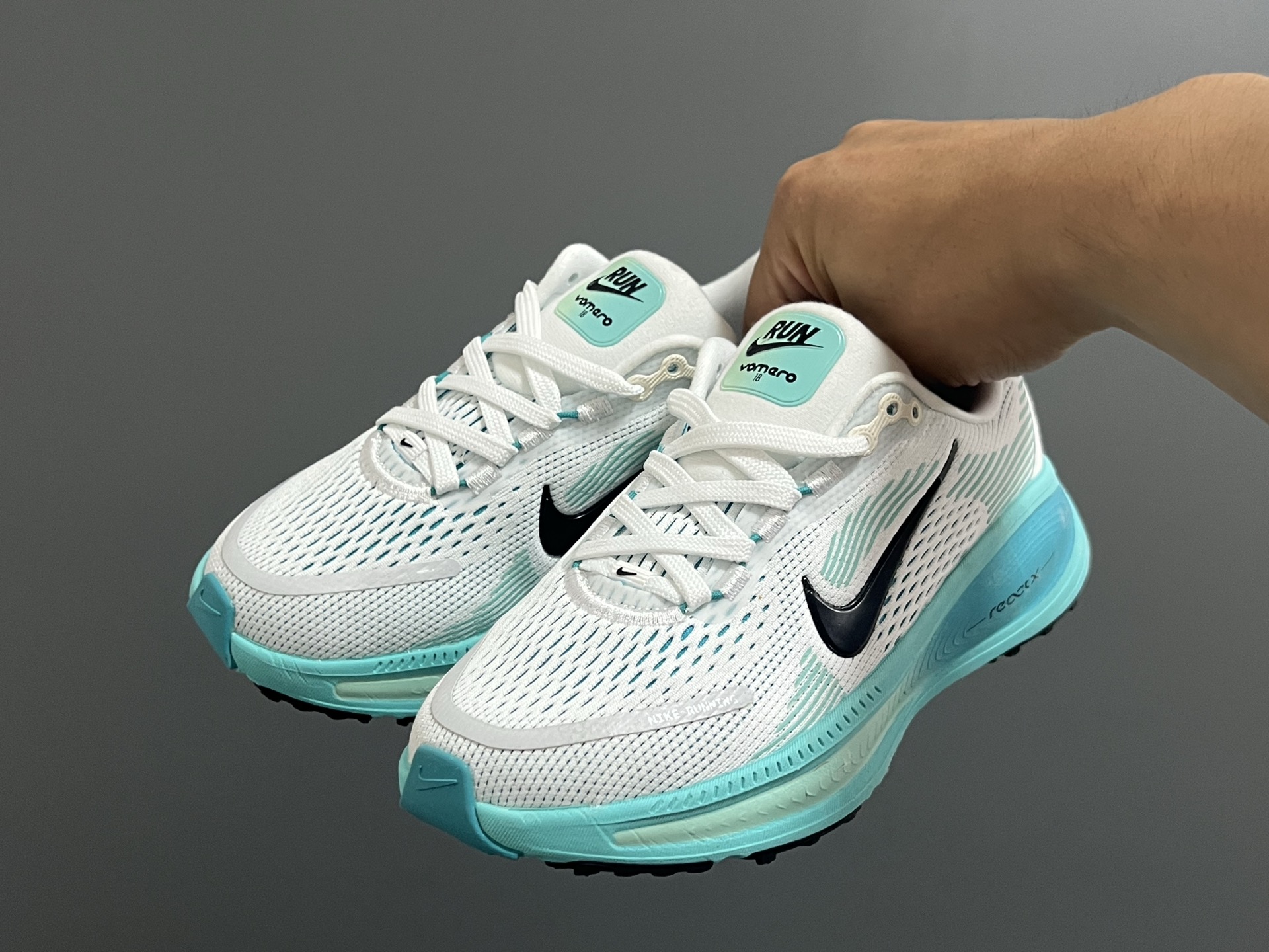 图片[2]-海外版NK新款迈柔儿童运动跑步鞋 尺码：28-37码 专柜同步新款🆕 优质面料拼接☁️ 透气又舒适✌🏻 原装耐磨防滑大底，满足日常运动需求👍🏻 开学超合适❤️-选品中心