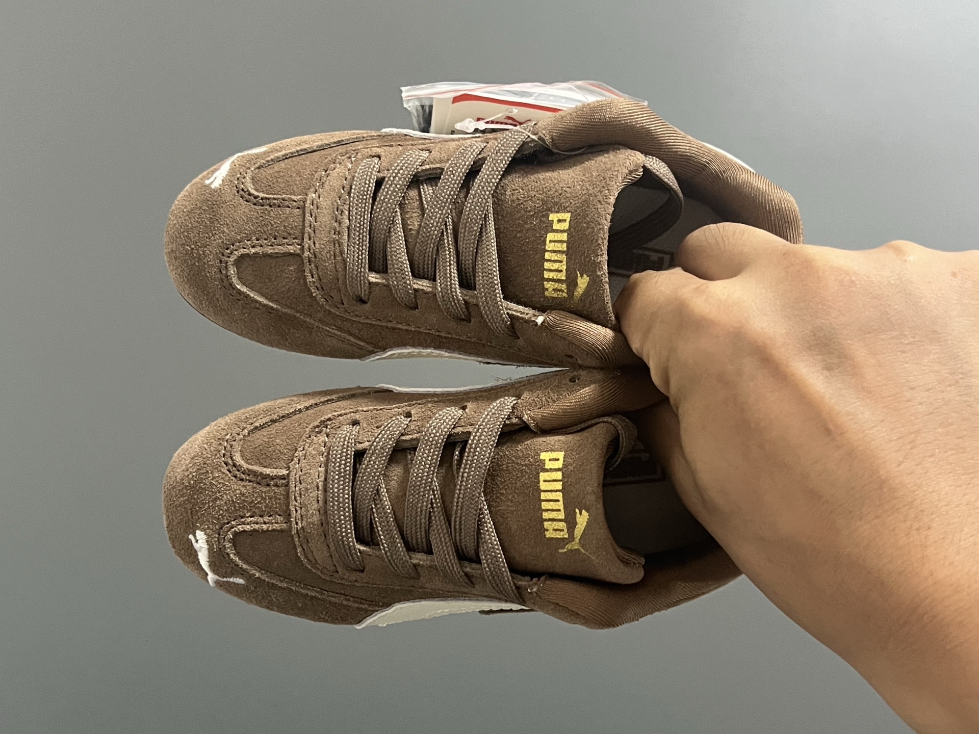 活动彪M新款复古德训儿童休闲鞋 尺码：24-35码 经典PUMA🏎️系列🆕 优质猪八革面料，质感满满💯 两幅鞋带替换，附赠鞋带扣✔️ 橡胶耐磨防滑大底，脚感不言而喻☁️-选品中心