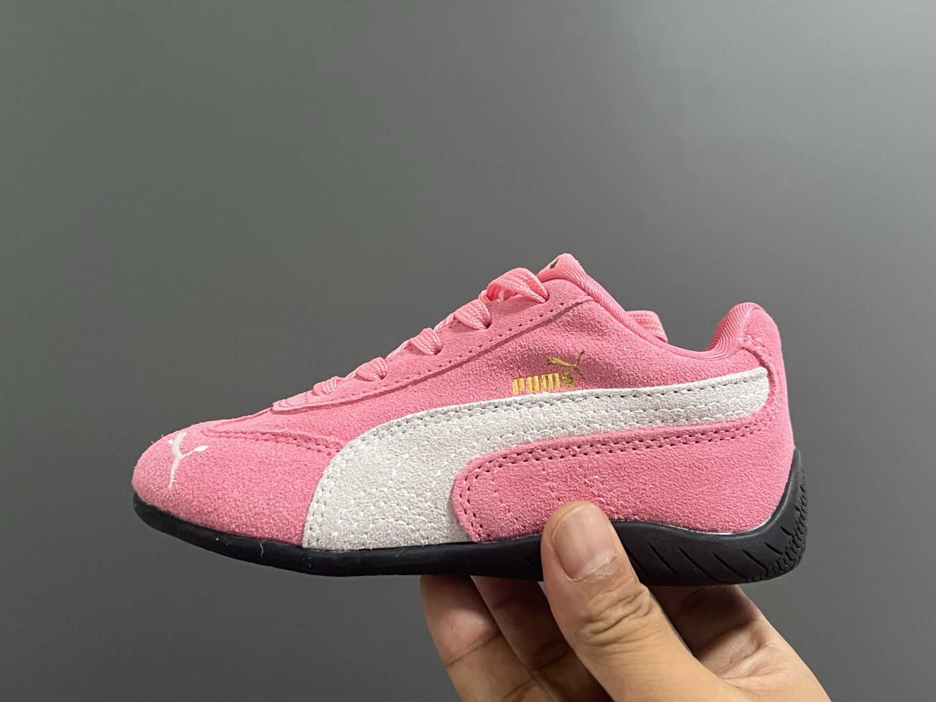 图片[4]-活动彪M新款复古德训儿童休闲鞋 尺码：24-35码 经典PUMA🏎️系列🆕 优质猪八革面料，质感满满💯 两幅鞋带替换，附赠鞋带扣✔️ 橡胶耐磨防滑大底，脚感不言而喻☁️-选品中心