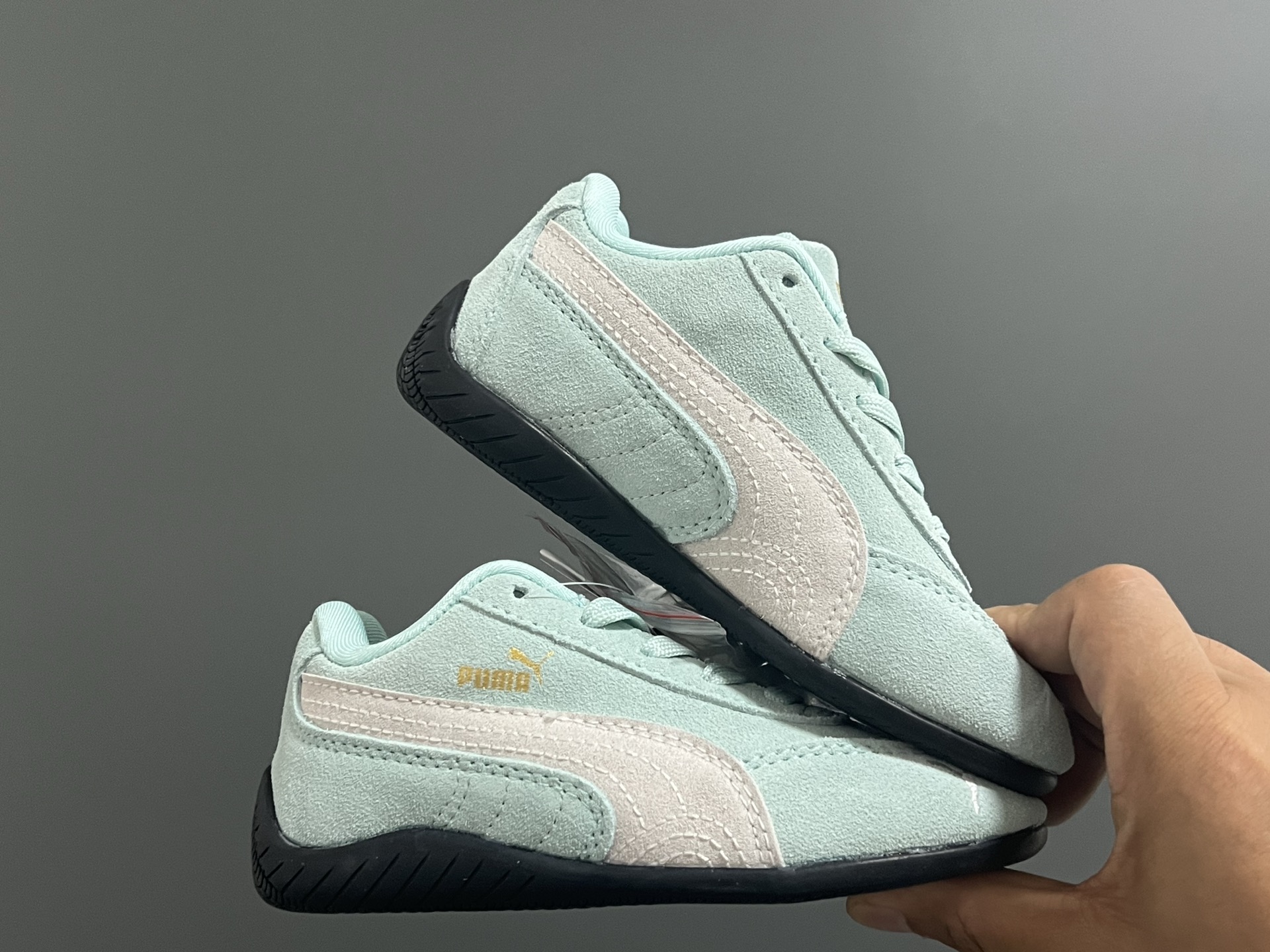 图片[9]-活动彪M新款复古德训儿童休闲鞋 尺码：24-35码 经典PUMA🏎️系列🆕 优质猪八革面料，质感满满💯 两幅鞋带替换，附赠鞋带扣✔️ 橡胶耐磨防滑大底，脚感不言而喻☁️-选品中心