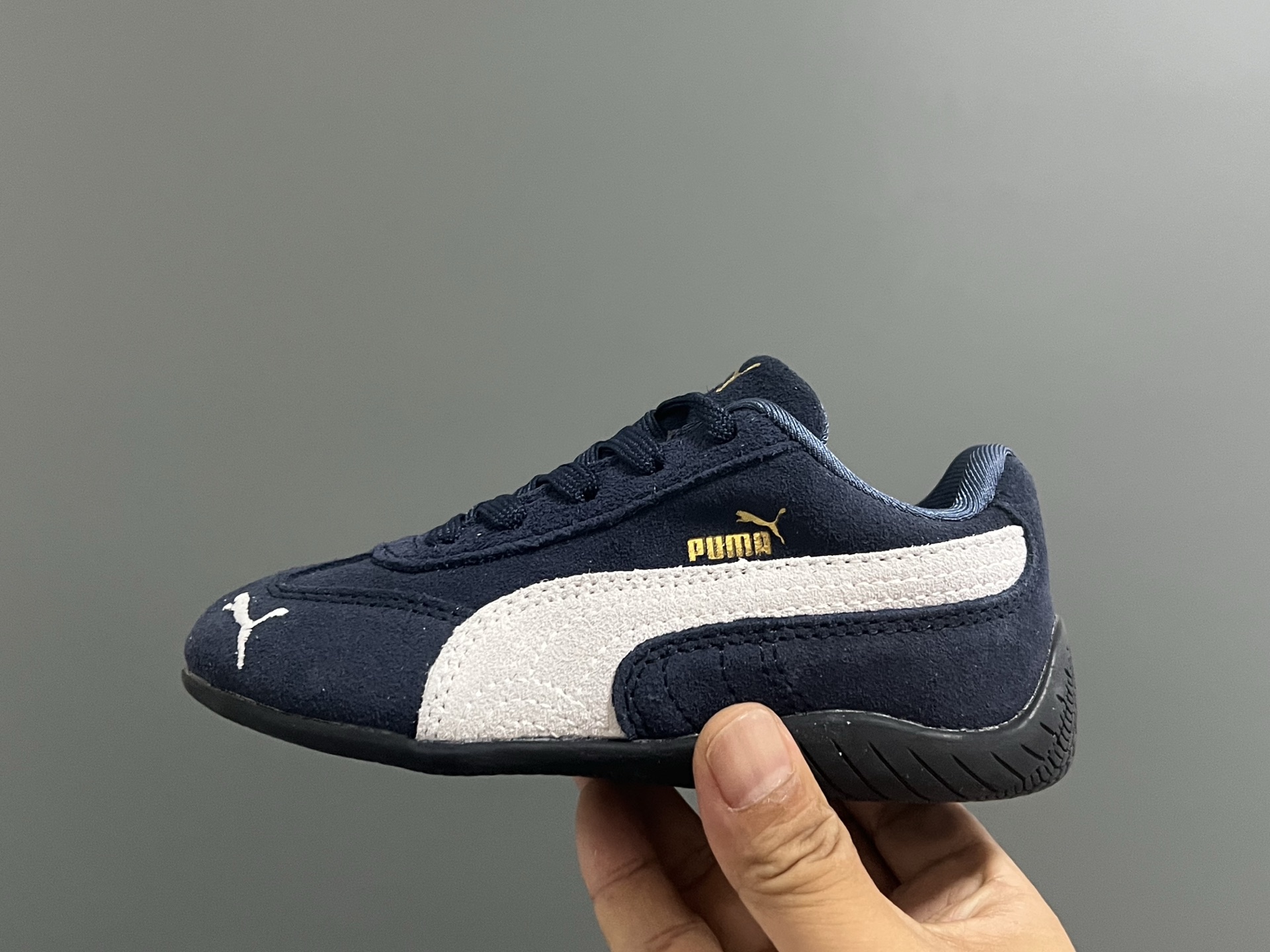 图片[4]-活动彪M新款复古德训儿童休闲鞋 尺码：24-35码 经典PUMA🏎️系列🆕 优质猪八革面料，质感满满💯 两幅鞋带替换，附赠鞋带扣✔️ 橡胶耐磨防滑大底，脚感不言而喻☁️-选品中心