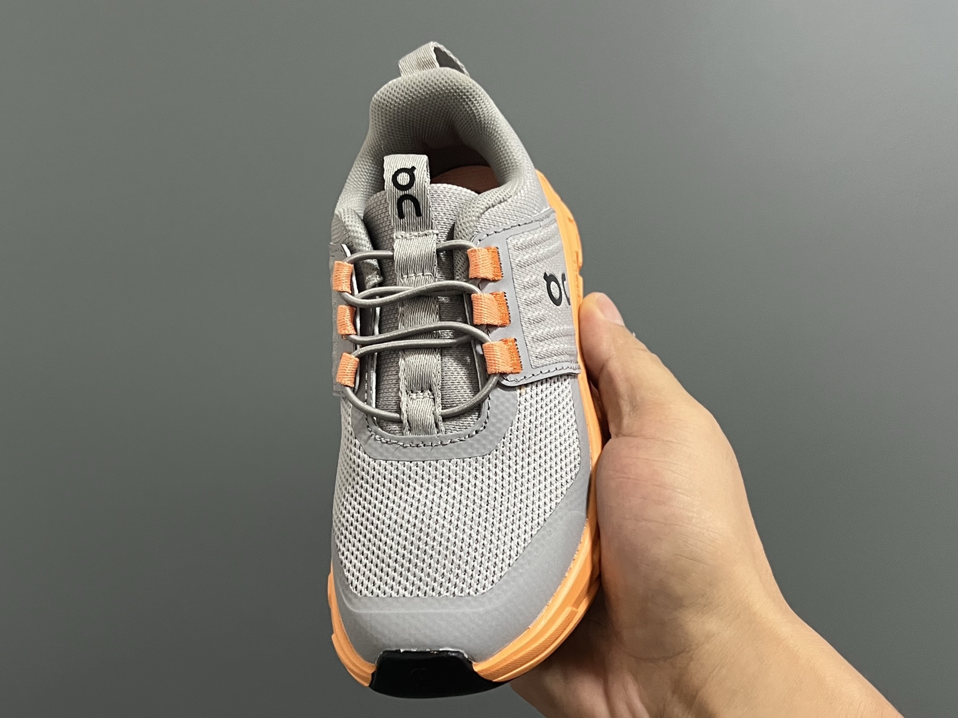 图片[3]-昂跑新款云朵cloudswift Kids松紧带儿童运动鞋26-37码 明星力荐童款👍🏻松紧带设计，穿脱方便✌🏻云朵般柔软大底，脚感超赞✅-选品中心