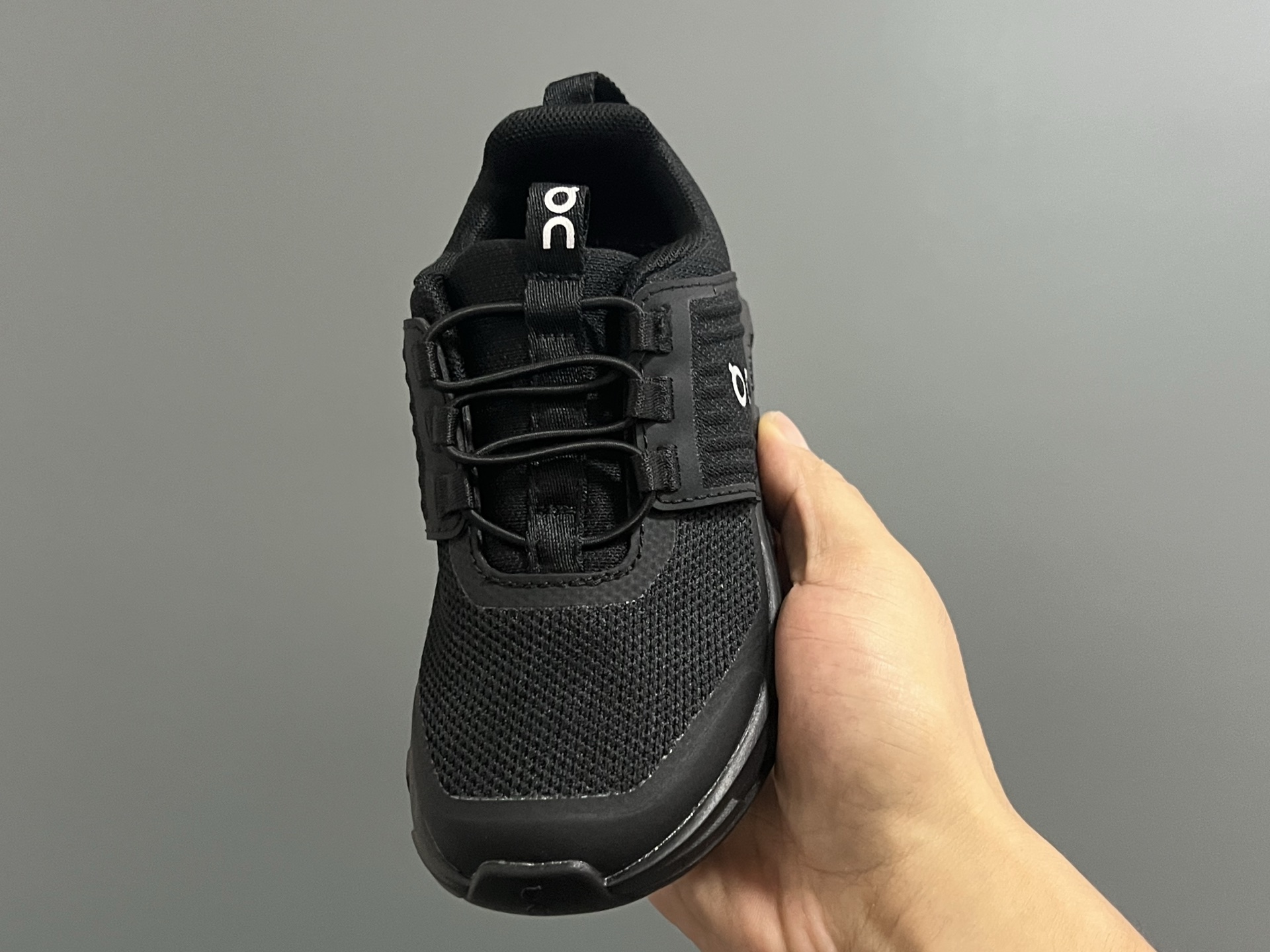 图片[3]-昂跑新款云朵cloudswift Kids松紧带儿童运动鞋26-37码 明星力荐童款👍🏻松紧带设计，穿脱方便✌🏻云朵般柔软大底，脚感超赞✅-选品中心