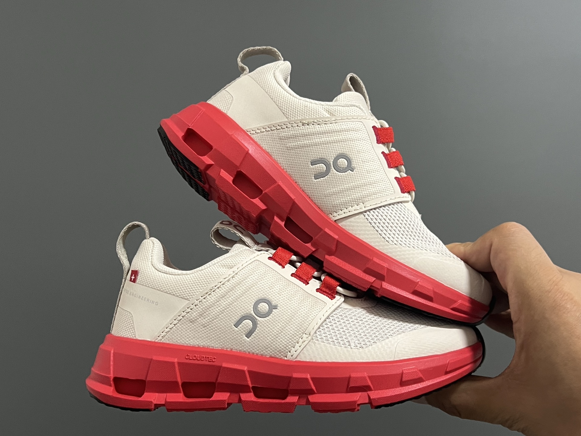 图片[9]-昂跑新款云朵cloudswift Kids松紧带儿童运动鞋26-37码 明星力荐童款👍🏻松紧带设计，穿脱方便✌🏻云朵般柔软大底，脚感超赞✅-选品中心