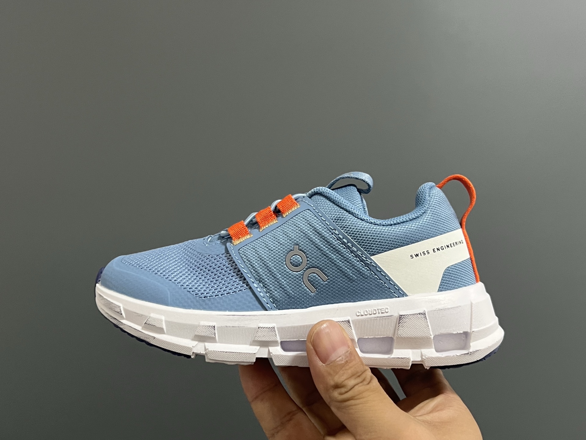 图片[4]-昂跑新款云朵cloudswift Kids松紧带儿童运动鞋26-37码 明星力荐童款👍🏻松紧带设计，穿脱方便✌🏻云朵般柔软大底，脚感超赞✅-选品中心