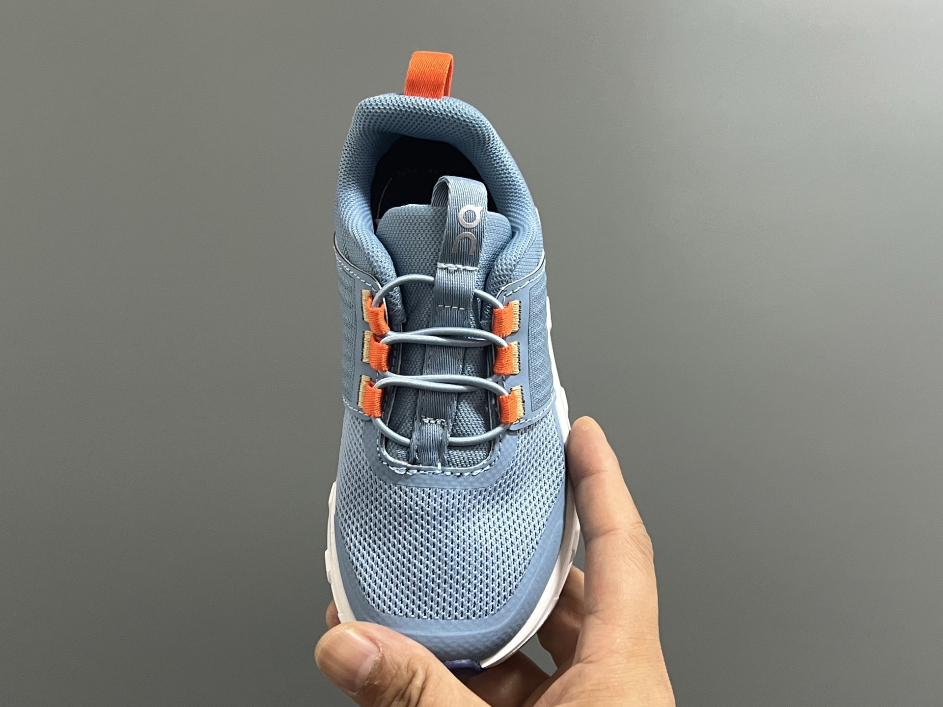 图片[8]-昂跑新款云朵cloudswift Kids松紧带儿童运动鞋26-37码 明星力荐童款👍🏻松紧带设计，穿脱方便✌🏻云朵般柔软大底，脚感超赞✅-选品中心