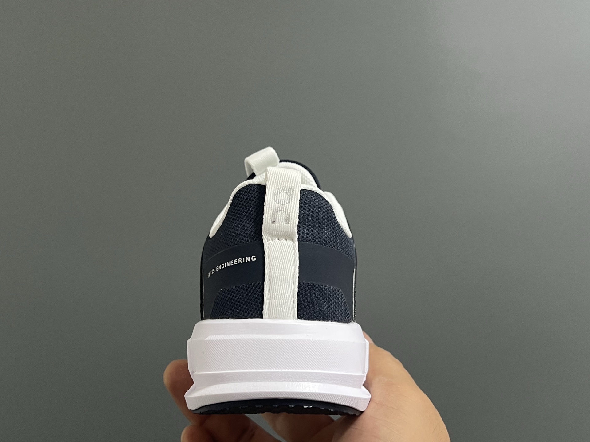 图片[7]-昂跑新款云朵cloudswift Kids松紧带儿童运动鞋26-37码 明星力荐童款👍🏻松紧带设计，穿脱方便✌🏻云朵般柔软大底，脚感超赞✅-选品中心