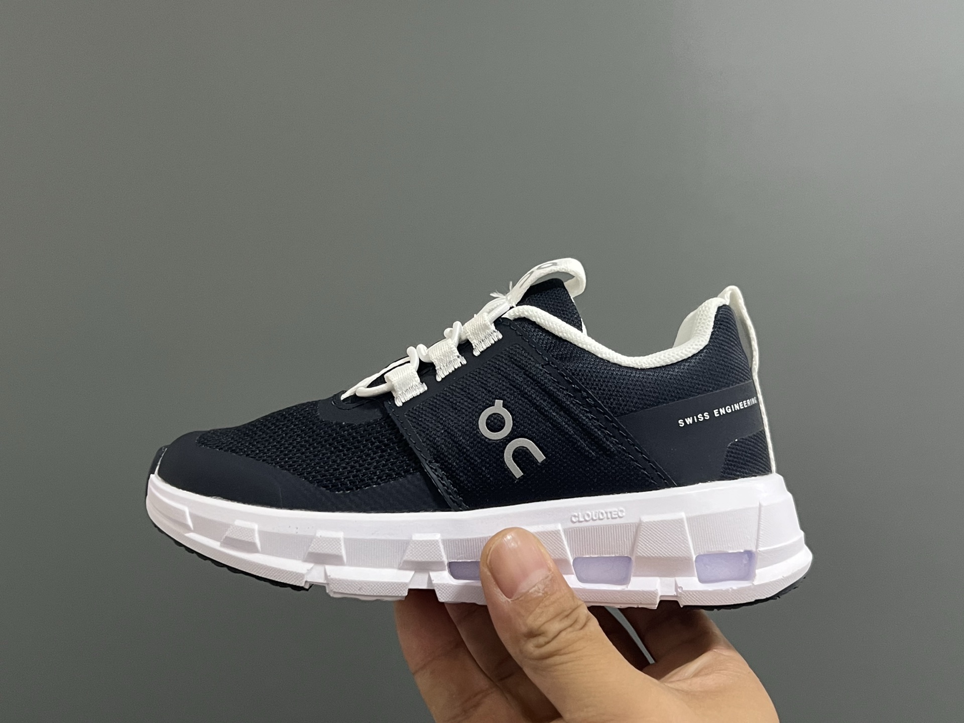 图片[4]-昂跑新款云朵cloudswift Kids松紧带儿童运动鞋26-37码 明星力荐童款👍🏻松紧带设计，穿脱方便✌🏻云朵般柔软大底，脚感超赞✅-选品中心