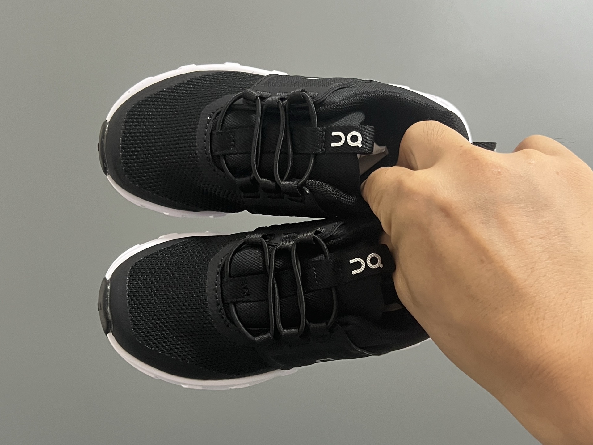 昂跑新款云朵cloudswift Kids松紧带儿童运动鞋26-37码 明星力荐童款👍🏻松紧带设计，穿脱方便✌🏻云朵般柔软大底，脚感超赞✅-选品中心