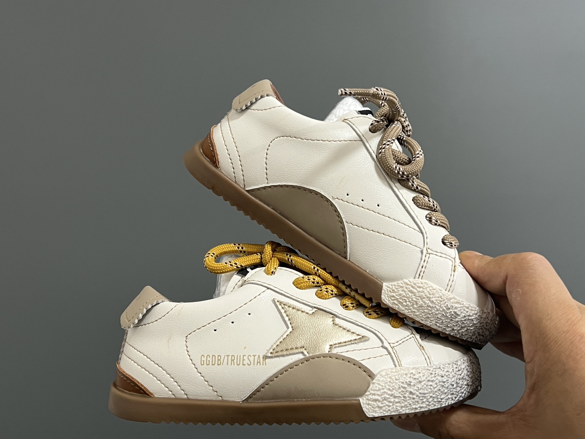 图片[9]-GGDB 儿童星星小脏鞋 26-37码 经典GGDB小脏鞋🆕星星装饰设计🌟 耐磨防滑大底，脚感超赞👍🏻时髦又洋气✨-选品中心