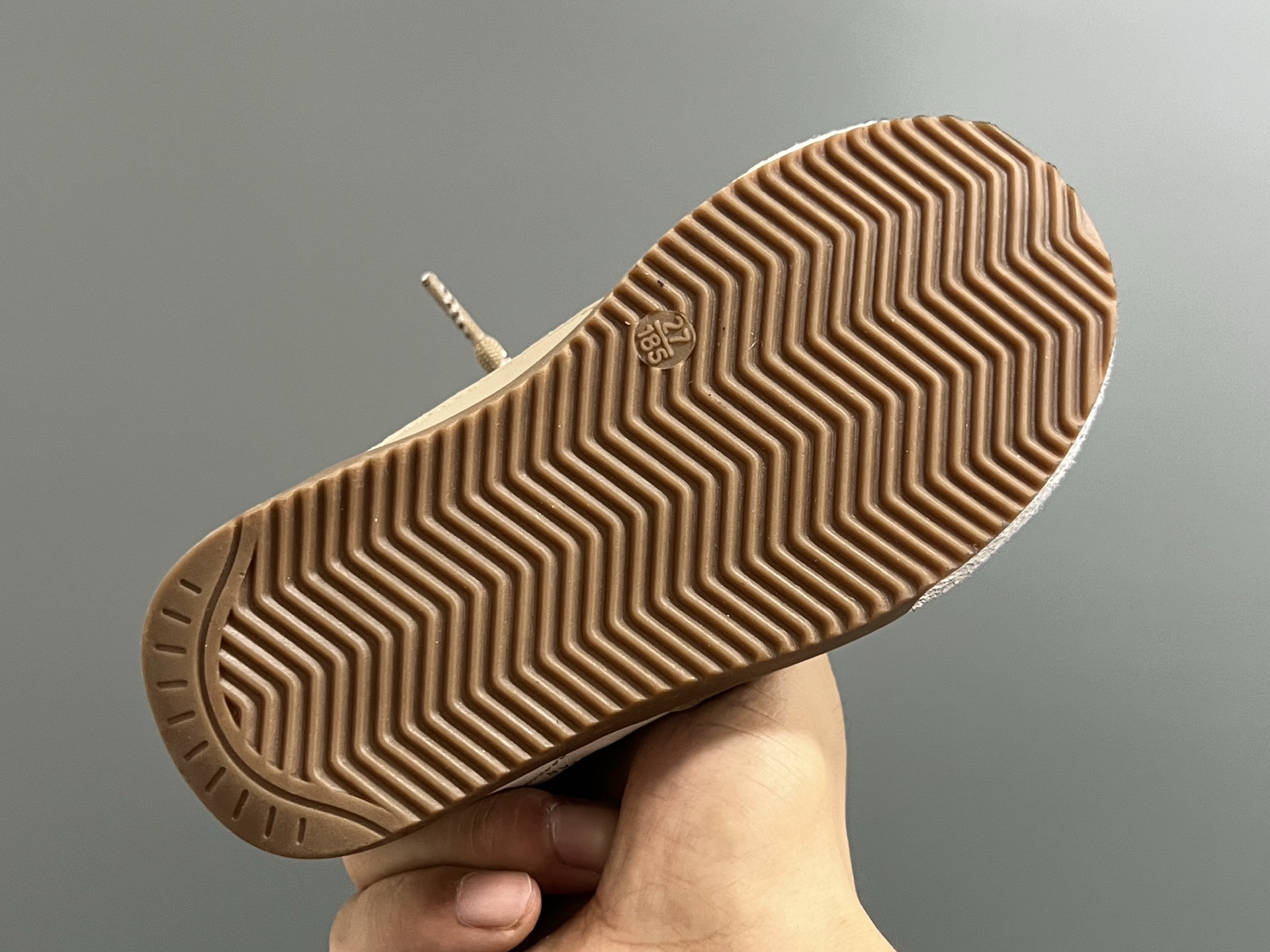 图片[5]-GGDB 儿童星星小脏鞋 26-37码 经典GGDB小脏鞋🆕星星装饰设计🌟 耐磨防滑大底，脚感超赞👍🏻时髦又洋气✨-选品中心