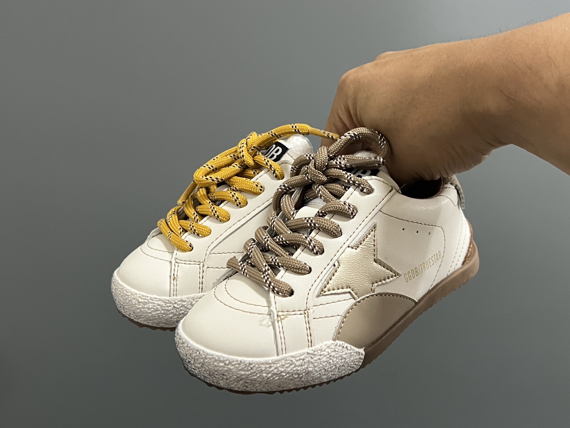 图片[2]-GGDB 儿童星星小脏鞋 26-37码 经典GGDB小脏鞋🆕星星装饰设计🌟 耐磨防滑大底，脚感超赞👍🏻时髦又洋气✨-选品中心