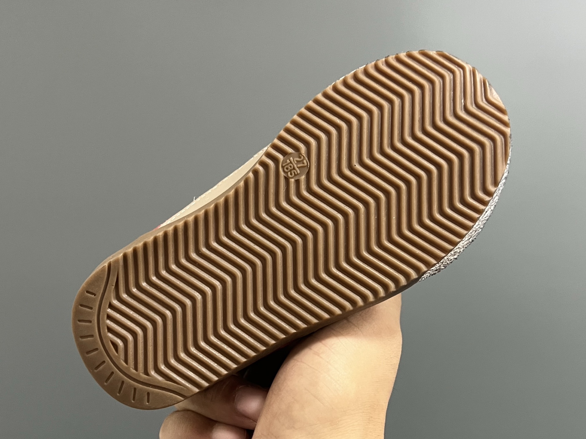 图片[5]-GGDB 儿童星星小脏鞋 26-37码 经典GGDB小脏鞋🆕星星装饰设计🌟 耐磨防滑大底，脚感超赞👍🏻时髦又洋气✨-选品中心