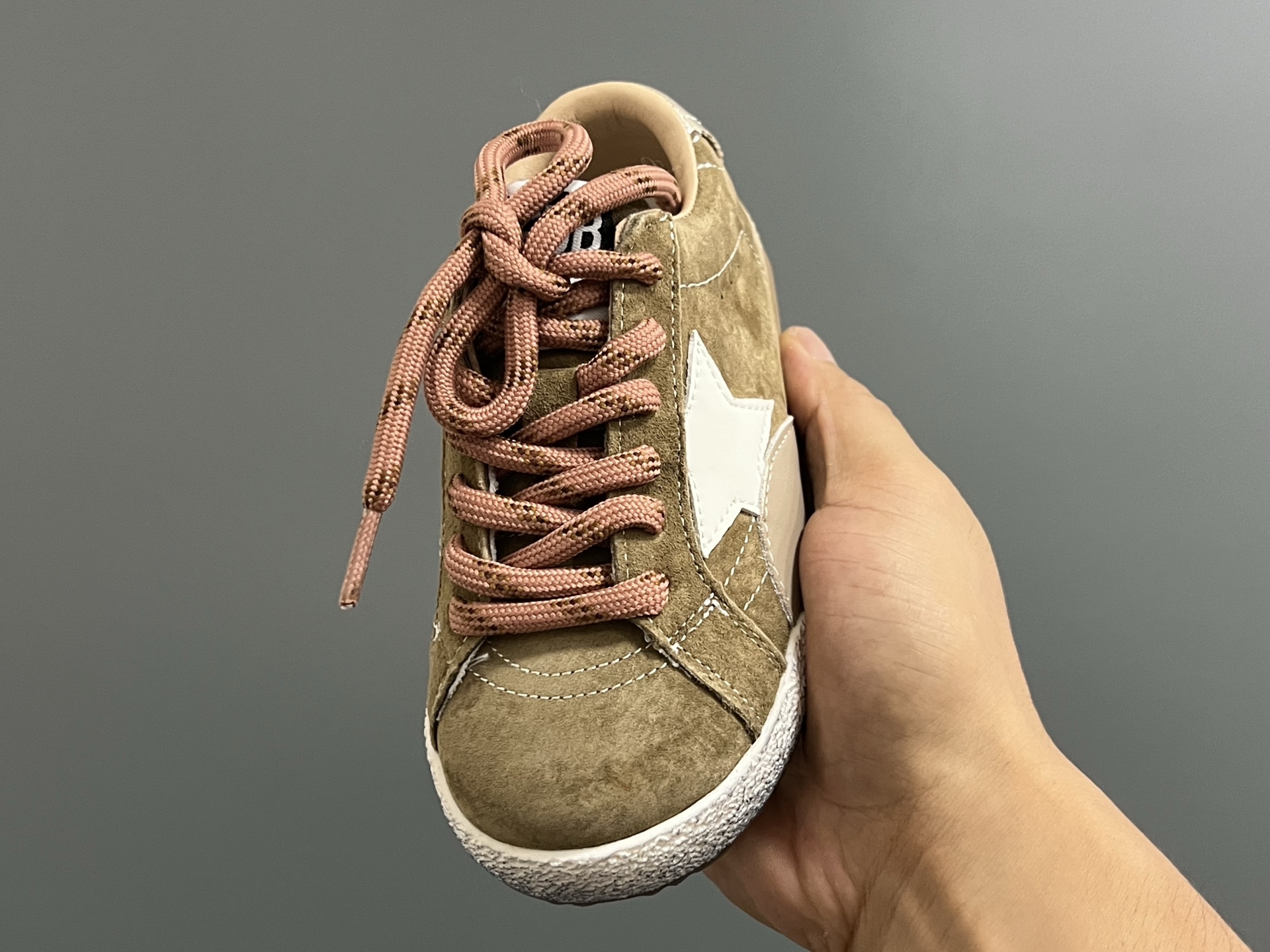 图片[8]-GGDB 儿童星星小脏鞋 26-37码 经典GGDB小脏鞋🆕星星装饰设计🌟 耐磨防滑大底，脚感超赞👍🏻时髦又洋气✨-选品中心