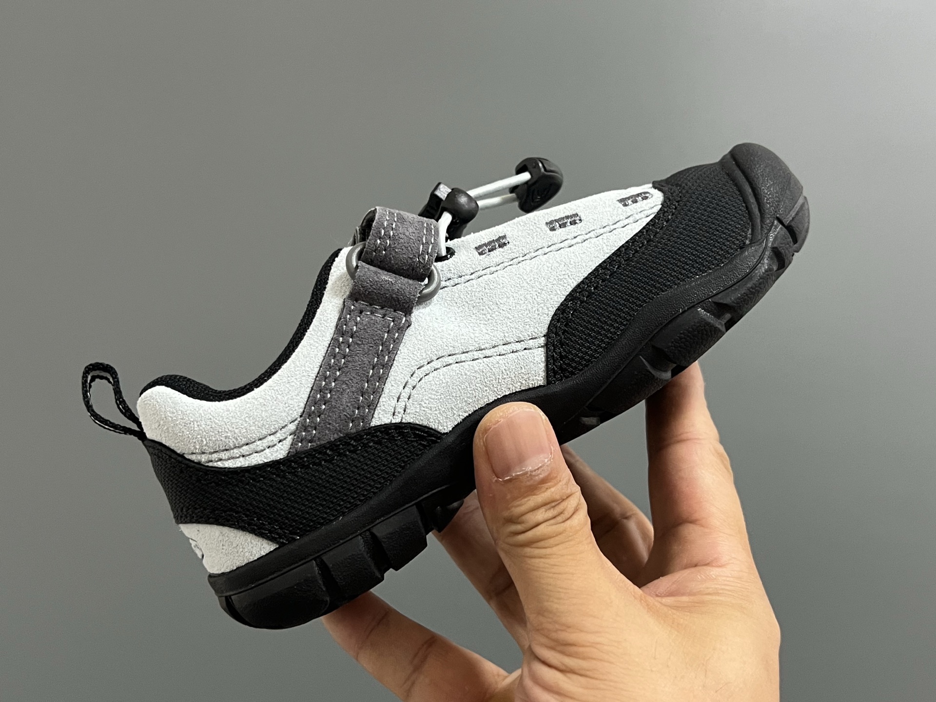 图片[6]-KEEN 新配色户外儿童登山鞋 尺码：24-37码 祖国版YYDS 新配色好好看😍 优质麂皮面料，轻微防水💧 魔术贴➕松紧带设计，穿脱方便✔️ 橡胶耐磨防滑大底，脚感超赞👍🏻-选品中心