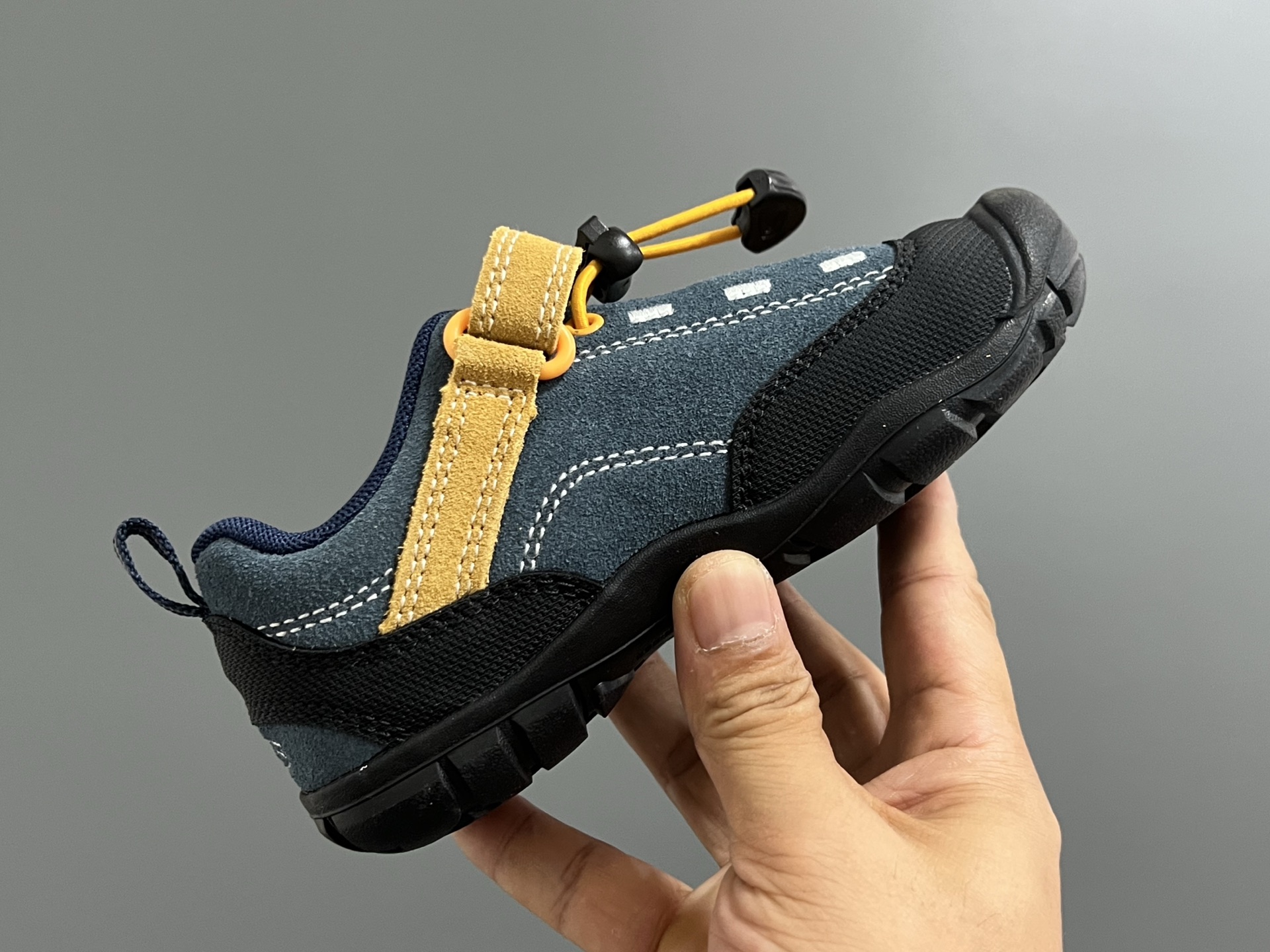 图片[6]-KEEN 新配色户外儿童登山鞋 尺码：24-37码 祖国版YYDS 新配色好好看😍 优质麂皮面料，轻微防水💧 魔术贴➕松紧带设计，穿脱方便✔️ 橡胶耐磨防滑大底，脚感超赞👍🏻-选品中心